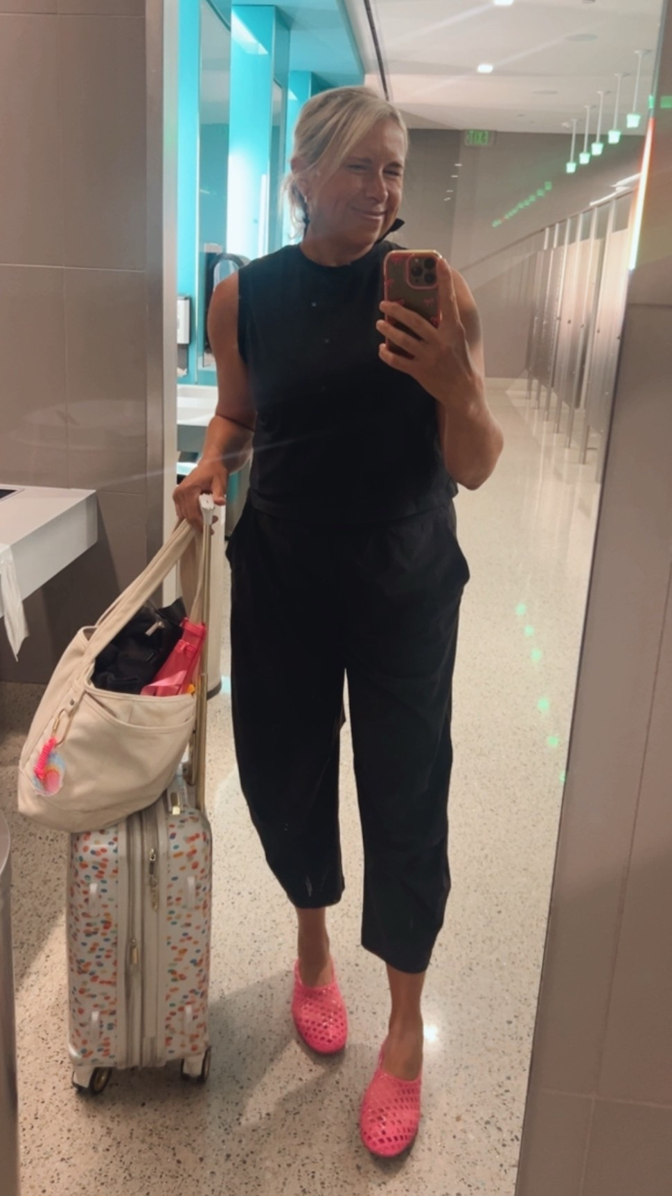 Travel Fit 🖤
… I debated whether or not to keep these pants I love (a great dupe for the viral Ruti pant), they’re an inch or so shorter than I’d like but they are so cute and comfortable otherwise so I kept em. If you’re NOT usually a long in pants (I am), these will be a great addition to your travel wardrobe! (If you are, like me, you’re gonna have to make the call… at this price and for as much as I like them otherwise, I was a go)!

#LTKootd #LTKTravel