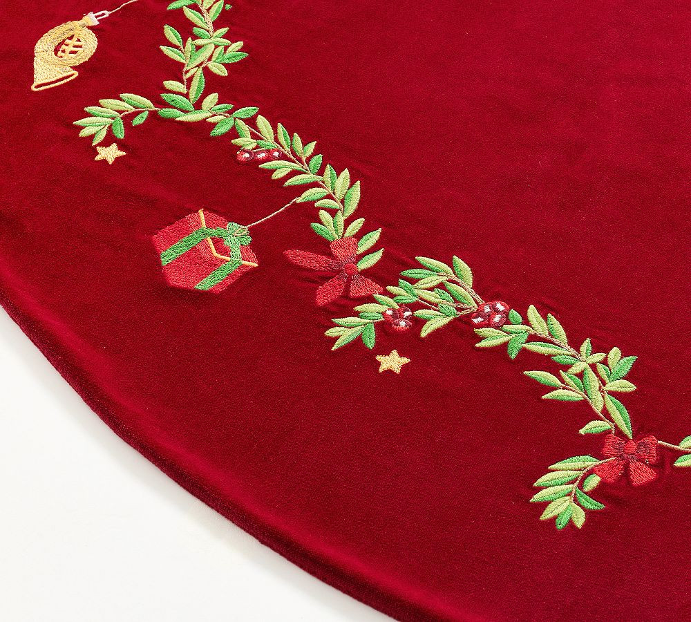Nostalgic Icon Tree Skirt | Pottery Barn (US)