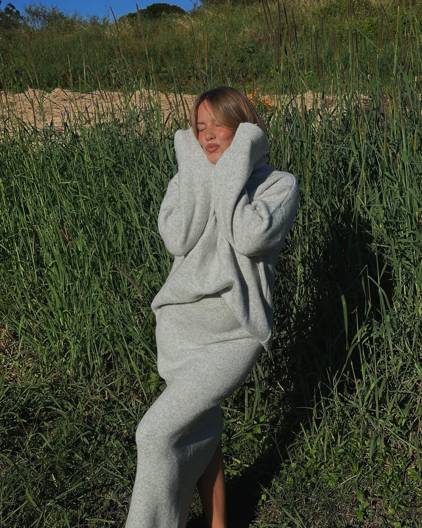 Snuggle season ! I’m wearing a medium/10 for a bigger fit 