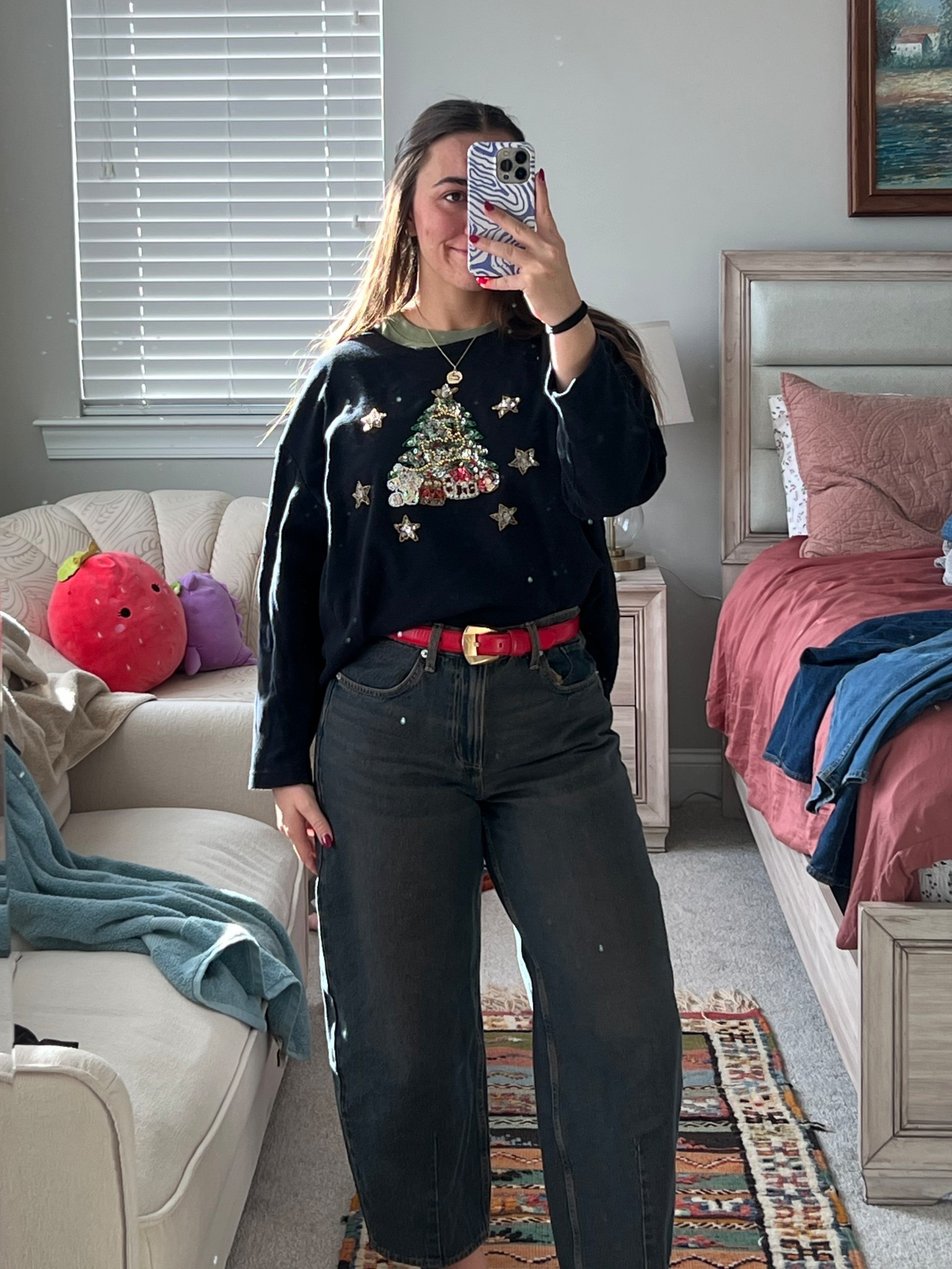 Thrifted belt and top
Target barrel jeans ❤️
Industry basic green tee from Nordstrom Rack 

#LTKgrwm #LTKSeasonal #LTKootd