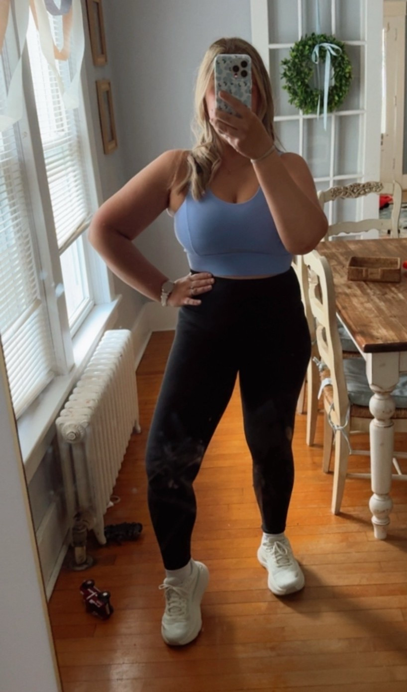Buying everything in this color 😍

#LTKmomlife #LTKfitnessgoals #LTKActive