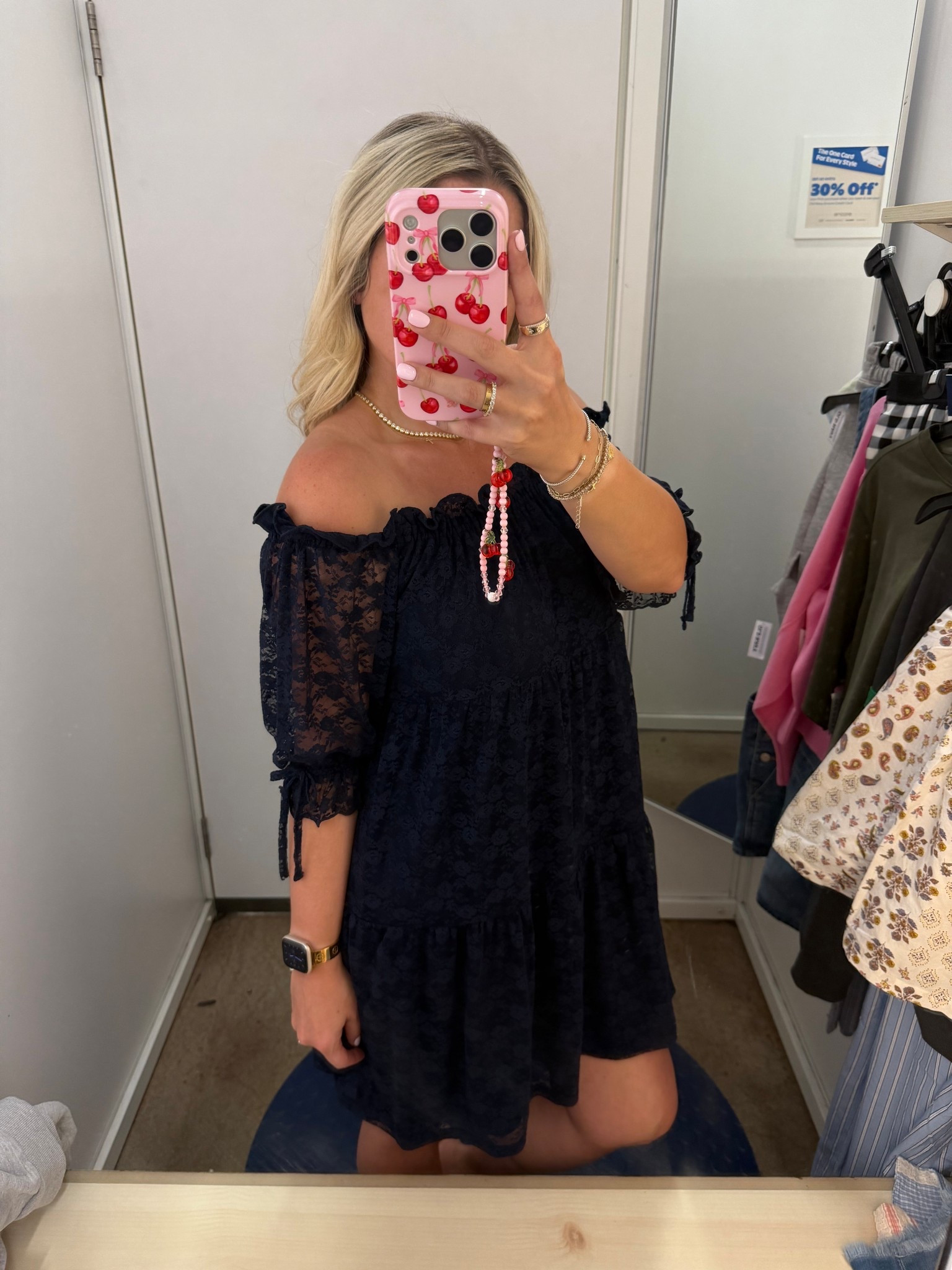 Dress 40% off!
Xs

#LTKSaleAlert