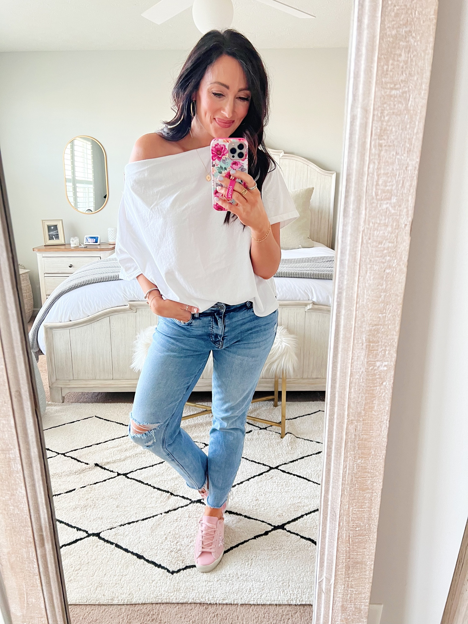 Size medium Nuuds top
• denim & sneakers tts 

#LTKunder100 #LTKSeasonal #LTKFind