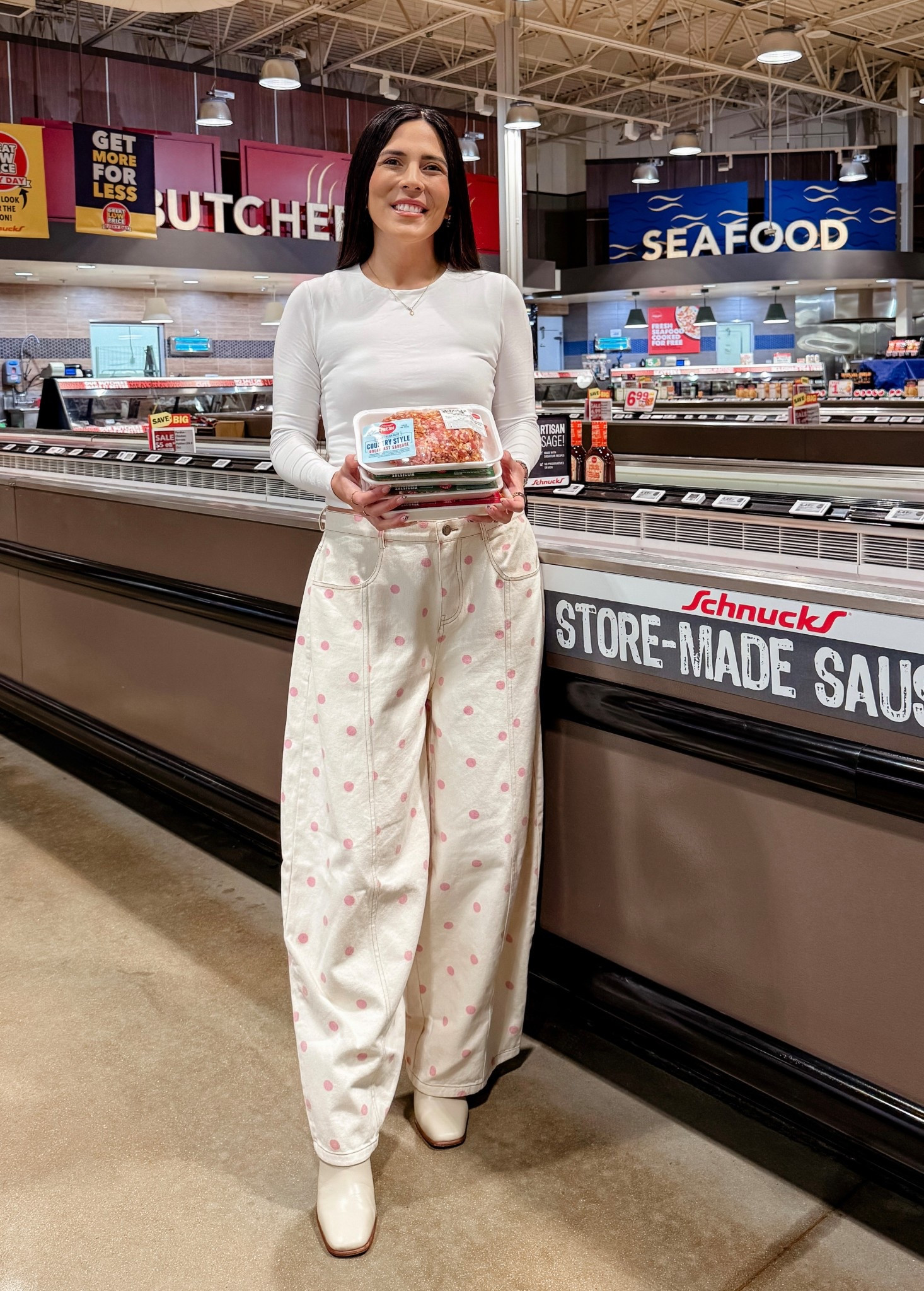 Size S in top and M in the pants

#LTKootd #LTKgrwm #LTKSaleAlert