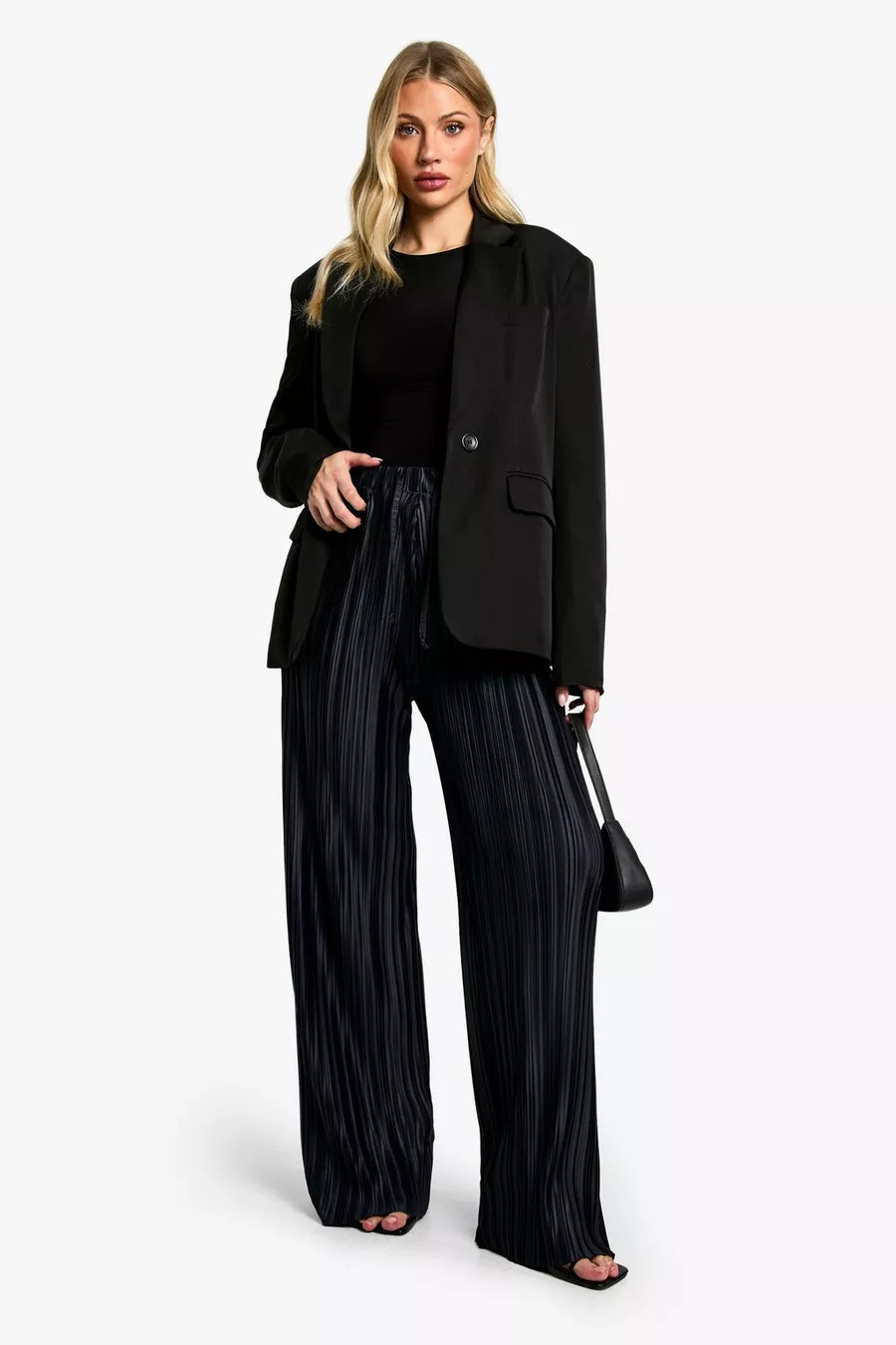 Maternity Wide Plisse Elasticated Waist Drawstring Wide Leg Trouser | Boohoo.com (UK & IE)