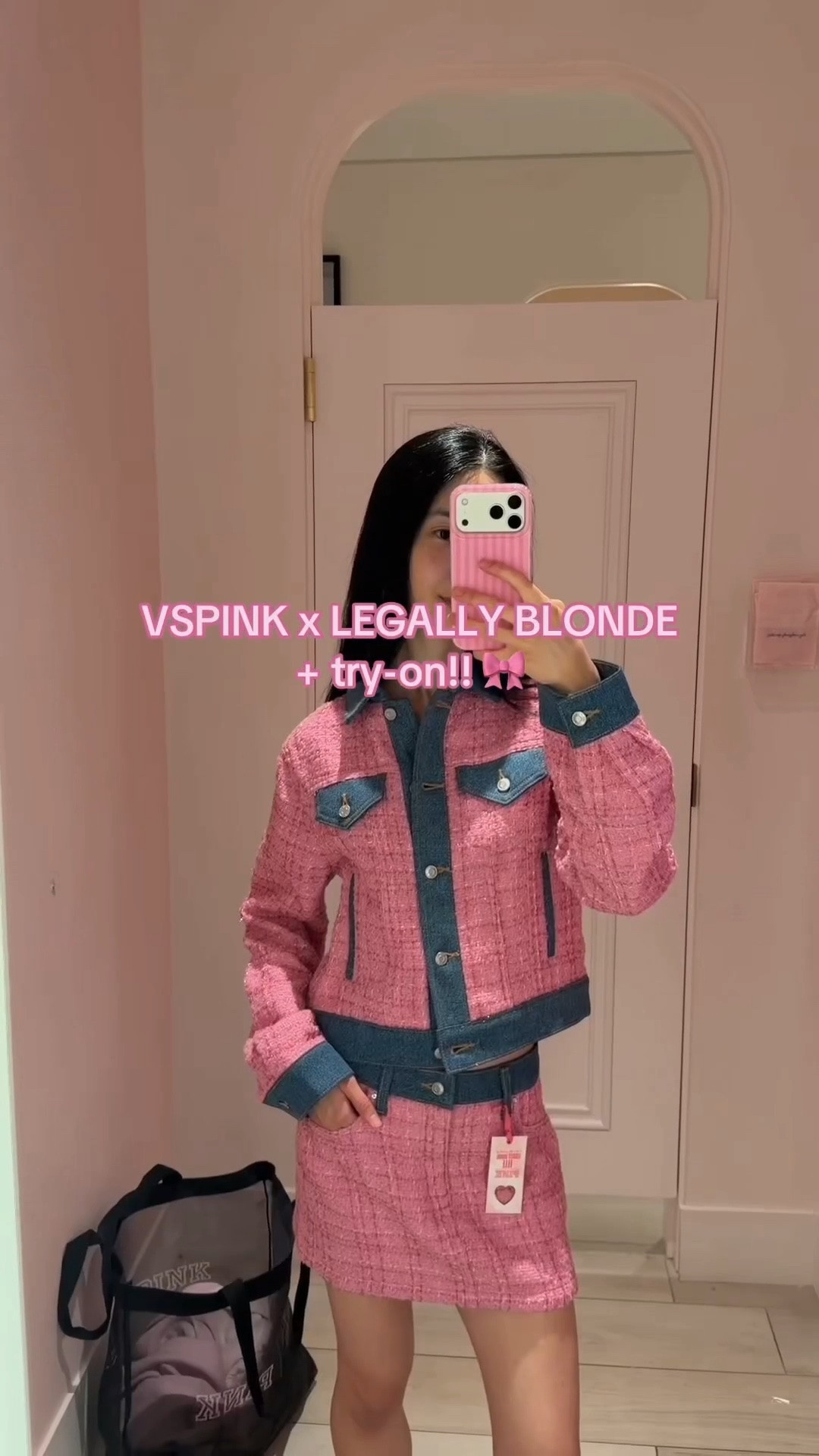 Victoria’s Secret PINK x Legally Blonde (+ try-on)!!🎀 Love this collection 🩷 

#victoriassecretpink #pink #vspink #victoriassecret #legallyblonde #ellewoods #pajamaset #pajamas #loungewear #coquette #swim #backtoschool #fragrance #beauty @victoriassecret

#LTKSeasonal #LTKootd #LTKgrwm