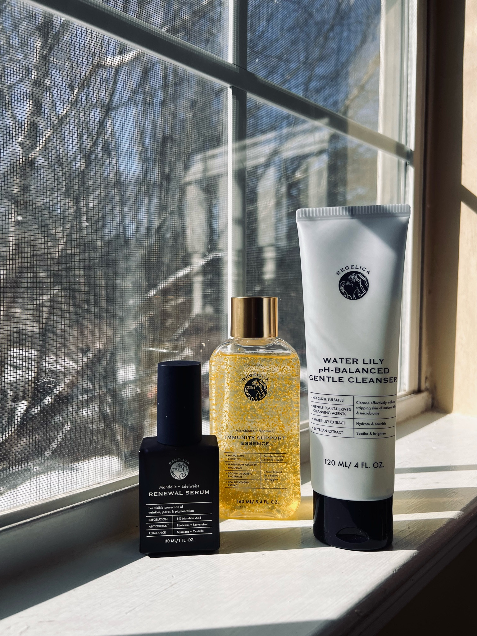 Ad. My new favorite skin care routine by Regelica🤍

Water Lily pH-Balanced Gentle Cleanser- Gently cleanse skin without dying. The water lilly acts as an anti-inflammatory.

Immunity Support Essence- has microbiome and vitamin c with acts as a shield that protects and repair your skin. 

Renewal Serum- combines powerful resurfacing and antioxidant ingredients to target signs of aging effectively

@regelica_skincare #ad #skincare #glowingskin #antiagingskincare #skincareroutine 