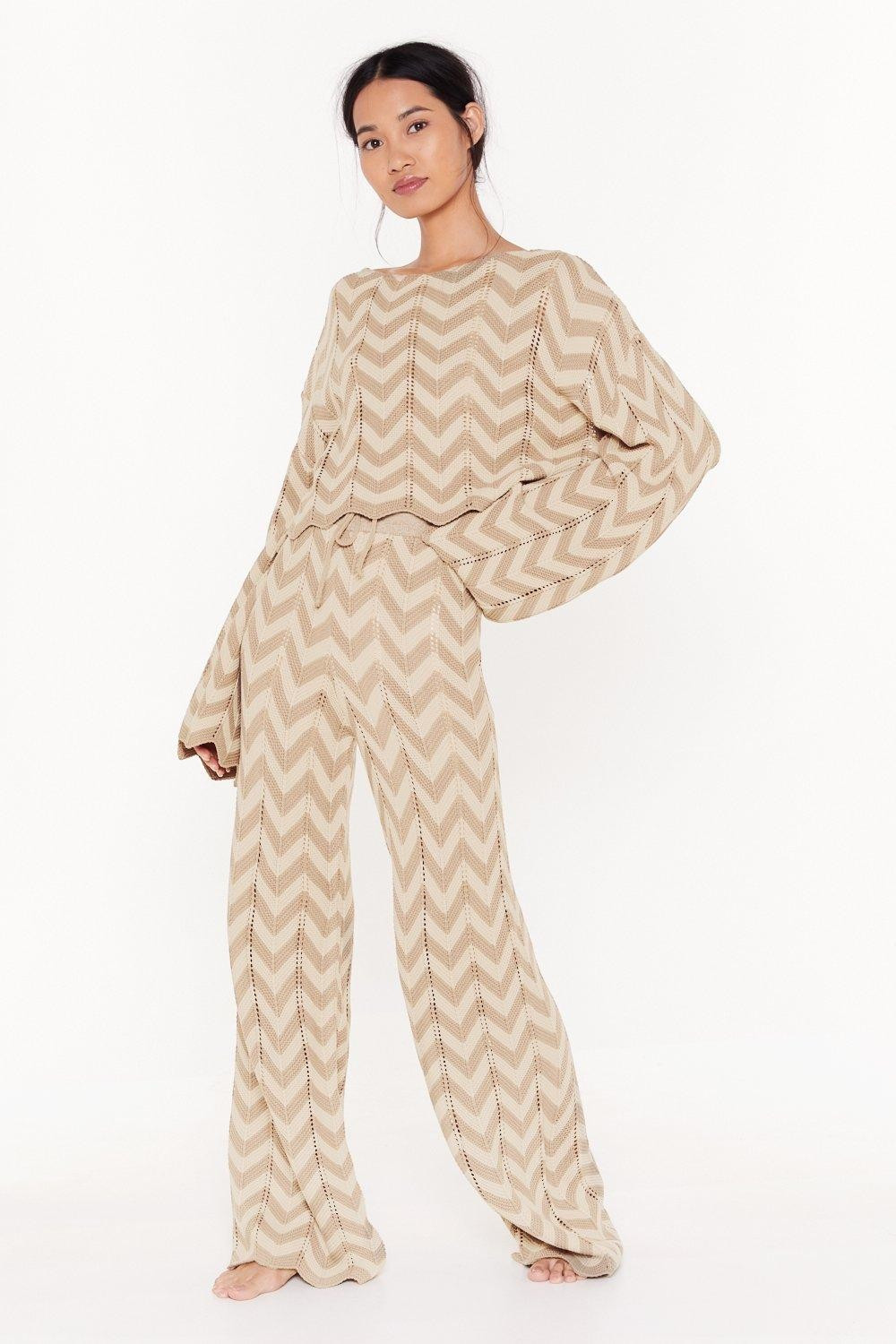 At a Ladder Date Sweater and Joggers Lounge Set | NastyGal (US & CA)