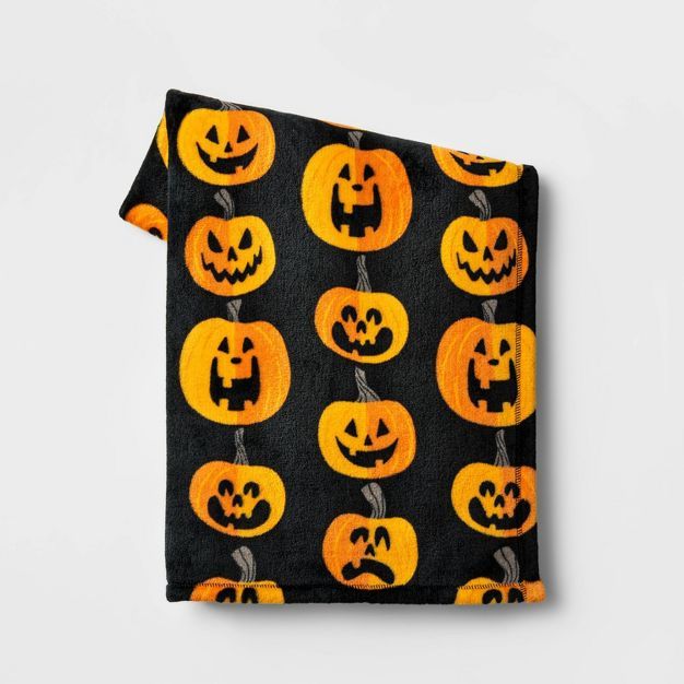Pumpkin Striped Printed Plush Throw Blanket Black/Orange - Hyde & EEK! Boutique™ | Target