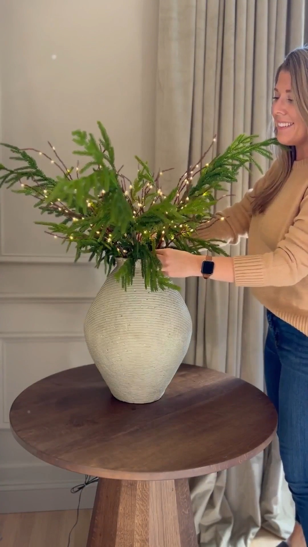 Christmas Home Decor

Christmas  Christmas home decor  faux greenery  twinkle lights  twinkle light stems  side table styling  canvas art  candles  dining room inspo  textured vase  modern home  neutral home  seasonal home decor  ArchedManor#LTKWatchNow 


#LTKHome #LTKSeasonal #LTKHoliday