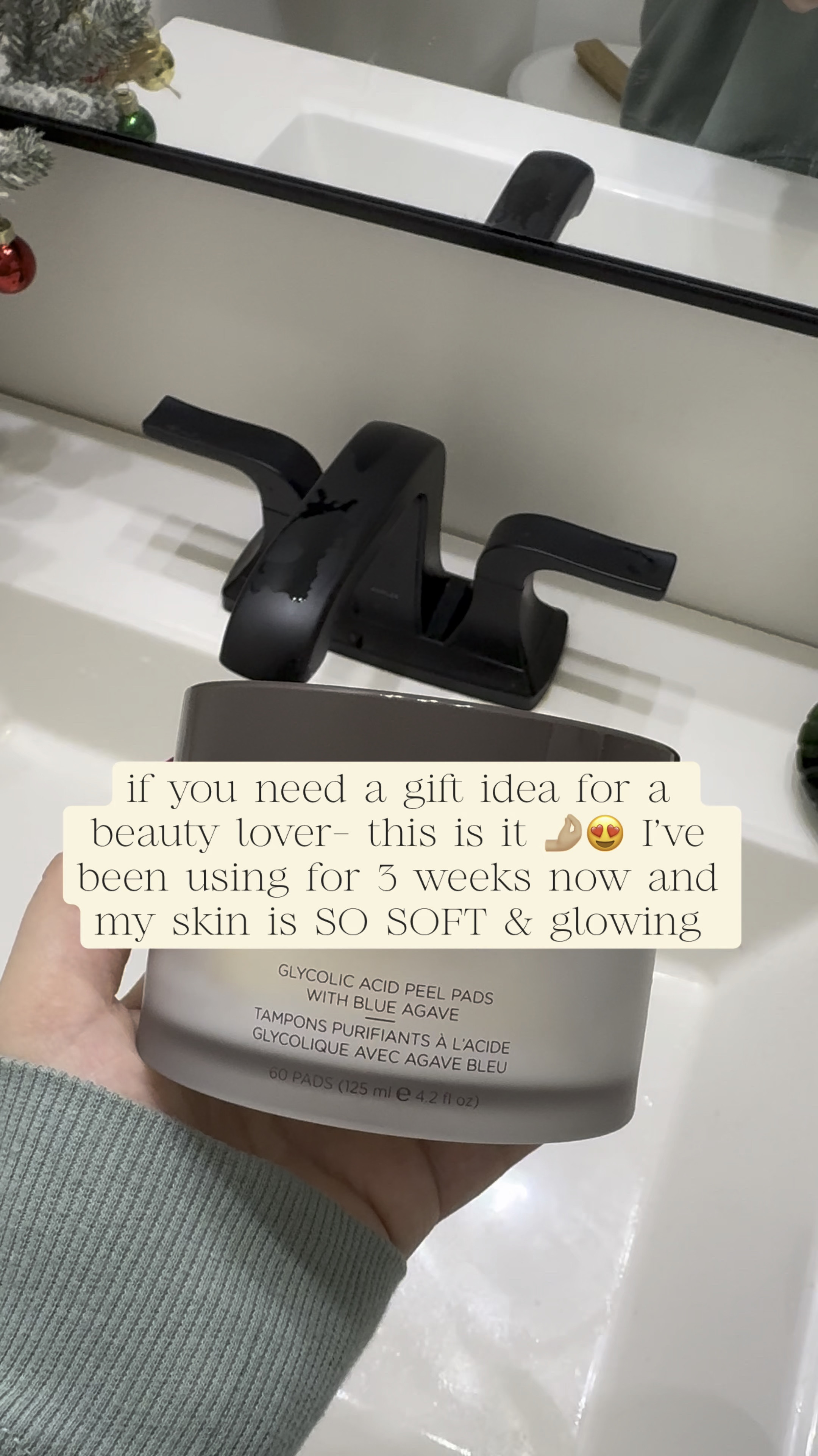 Gifts for her, Christmas gift for her, mom mil mother in law, sister, aunt, grandma, cousin, friend, daughter, stocking stuffer, holiday gift idea, Christmas present 
Exfoliating pads that smell like a spa! Glycolic acid peel pads with blue agave exfoliating pads, beauty products, skin tone evening, skin brightening, reduces fine lines and discoloration 

#LTKBeauty #LTKGiftGuide #LTKHoliday