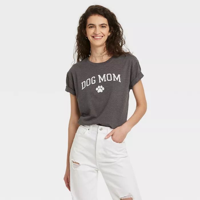 Women's Dog Mom Short Sleeve Graphic T-Shirt - Gray | Target