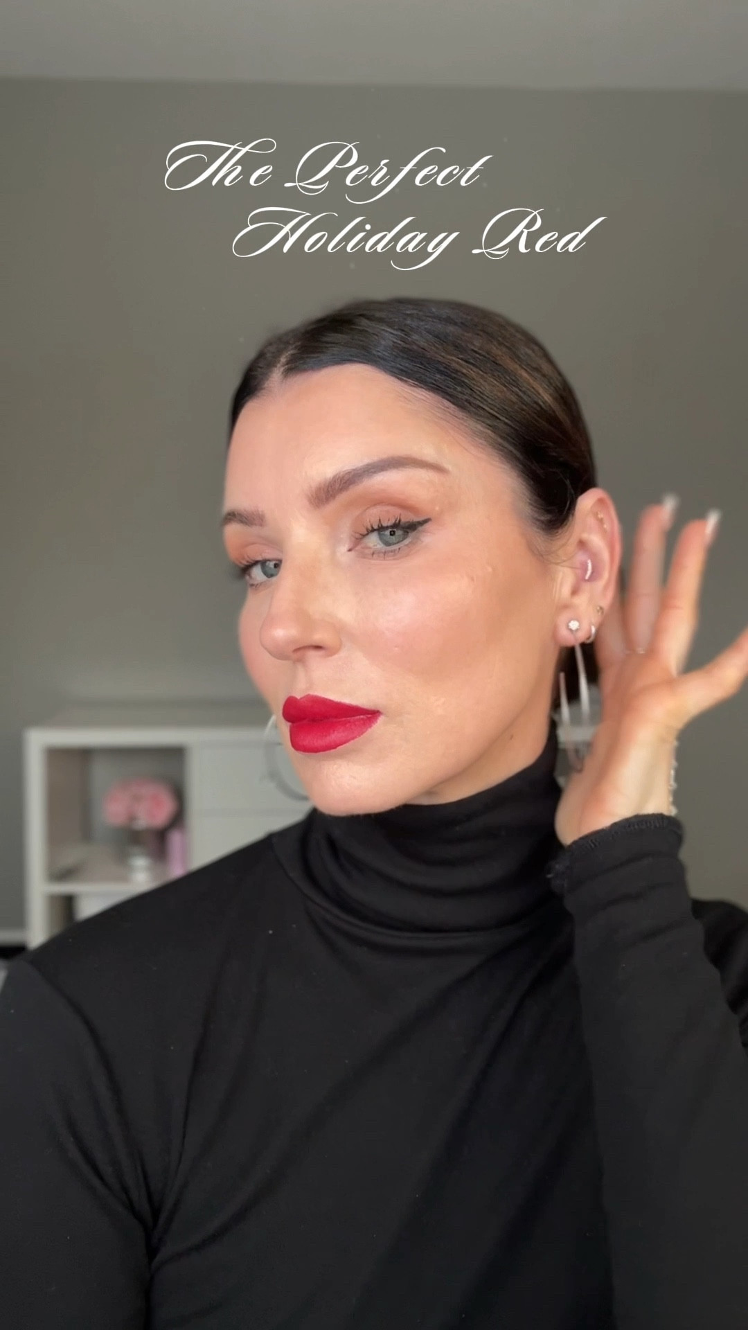 Under the mistletoe ♥️
Urban Decay 

#LTKgrwm #LTKOver40 #LTKBeauty