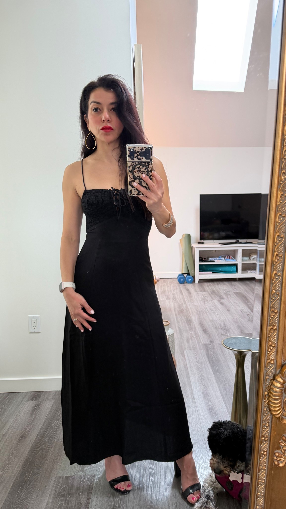 Best spring dress perfect to dress up for a night out or dress down with flat sandals for a casual day❤️Linked to exact pieces to recreate this look

#LTKdayinmylife #LTKootd #LTKSeasonal