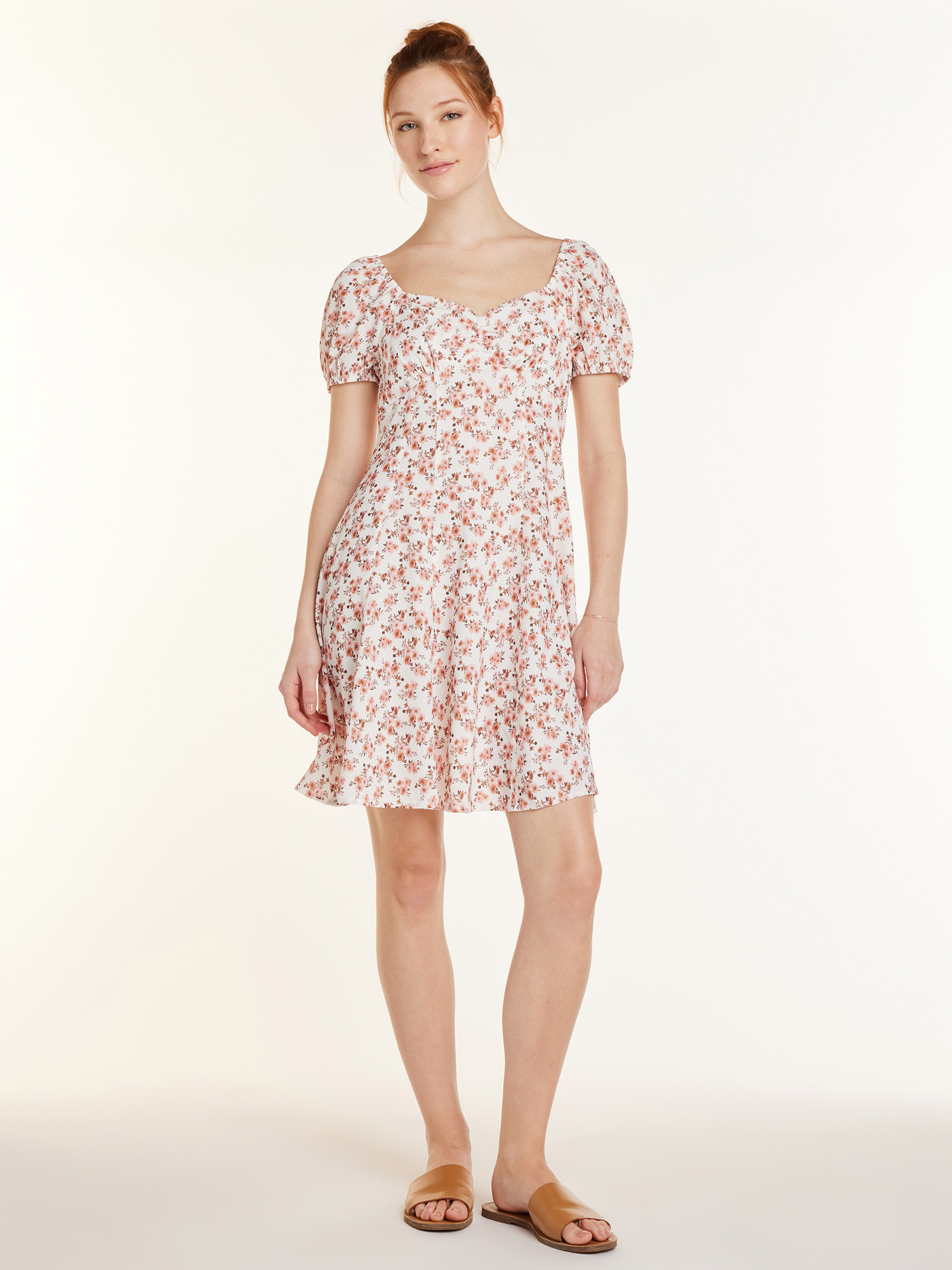 No Boundaries Juniors’ Ruched Floral Mini Dress with Puff Sleeves, Sizes XS-XXXL | Walmart (US)