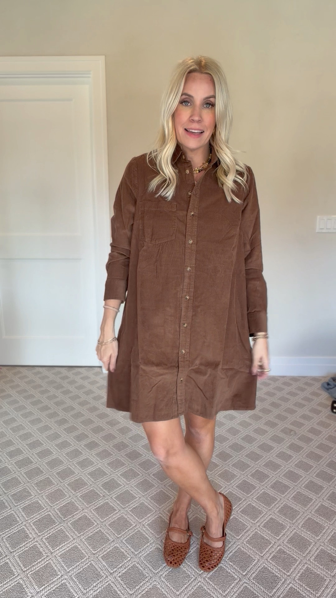 This dress is perfect for the fall! It’s so flattering and the perfect length! 

#LTKFindsUnder100 #LTKStyleTip #LTKFindsUnder50