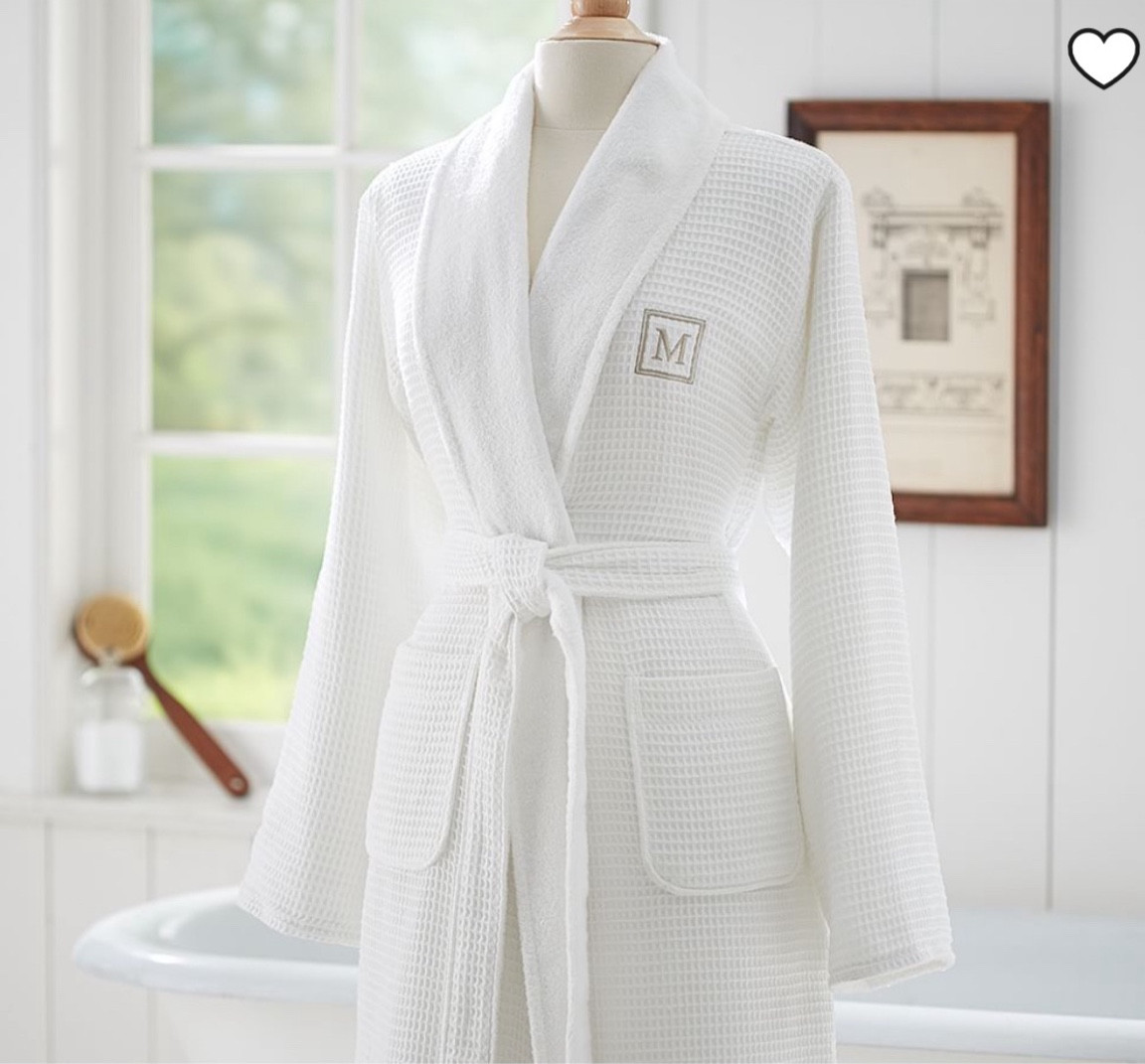 The most stunning and cozy bath robe I’ve been living in lately 🤍

#LTKwedding #LTKGiftGuide #LTKhome