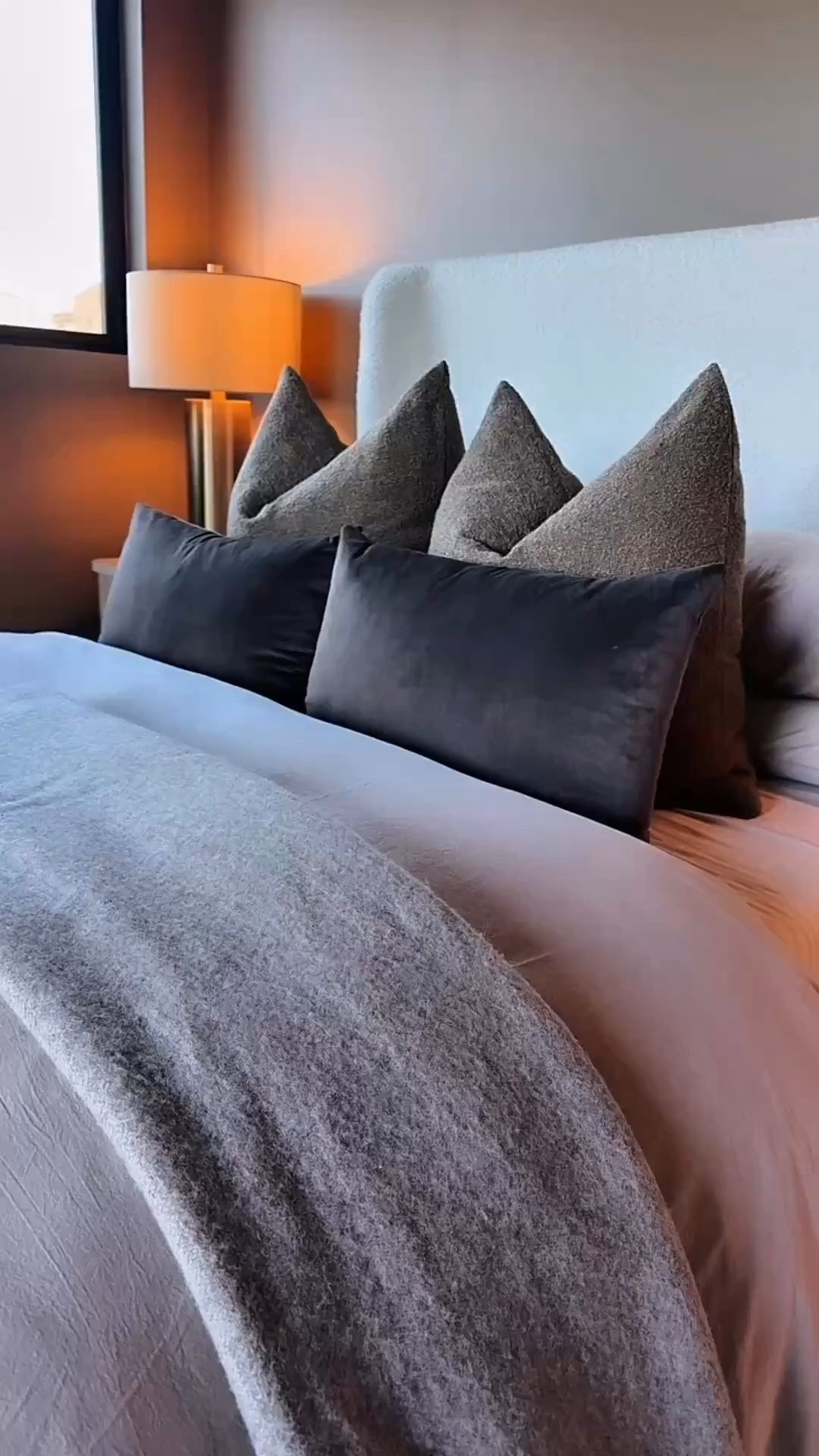 Amazon Bedding, these are my go to duvets, sheets, pillow & throw pillows The coziest bed set up! 

Throw pillows. Lumbar pillows. Bedding. Neutral. Cozy. Comfy. Neutral bedroom. Modern home. Comforter. Sheets. Bedding favorites 


#LTKFindsUnder100 #LTKGiftGuide #LTKHome