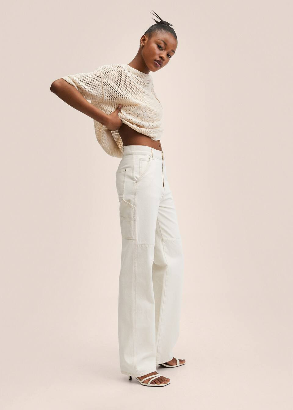 Bestickter Pullover mit Lochmuster-Details | MANGO (DE)