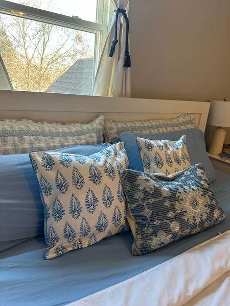 Grandmillennial bedding 💙 blue and white preppy pillow set up that I am loving!! 

#LTKhome #LTKstyletip #LTKFind