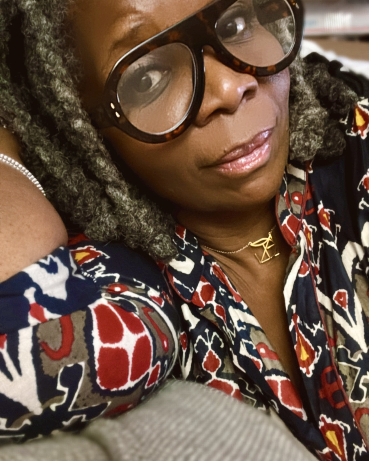 You can already see what I’m about to be on for fall. Vividly deep prints, flowy shapes, lots of indigo, chocolate browns and brick reds.  I grabbed this dress at Eastern Market in DC but included some similar styles here. 

#LTKStyleTip #LTKSeasonal #LTKFindsUnder50