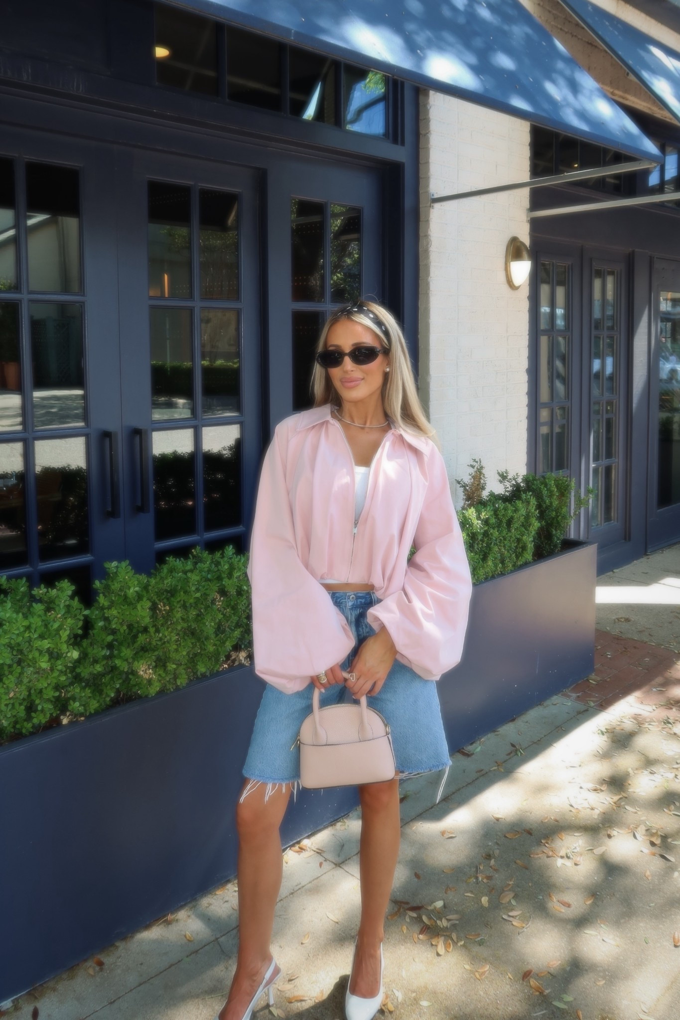 LOVE this @Zara jacket for spring! Wearing size XS

Shorts are from last year, so they no longer come in this wash, but now available in dark wash and white!


Pink. Outfit. Outfit idea. Outfit inspo. Black. Spring jacket. Casual outfit. Casual style. Abercrombie denim. Brunch outfit. Spring outfit  

#LTKSeasonal