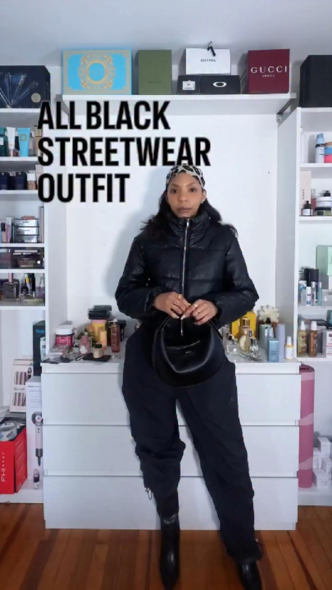 all black streetwear inspo
would you wear this outfit and where? 👀

Outfit details⬇️
Head scarf @adriennevittadini 
Crop zip up ​⁠ @amazonfashion 
Jacket/Pants​⁠ @jumpman23 
Coat ​⁠ @boohoo ​⁠ 
Boots ​⁠ @justfabonline 
Purse ​⁠ @amazonfashion 

#allblackoutfit #styleforwomen #fashionreels #latinacontentcreator #ootd💗 

fashion outfit blackoutfit grwm cozy streetwear streetfashion styleinspiration