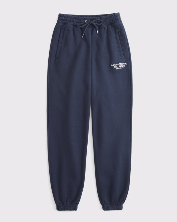 Essential Oversized Logo Sunday Jogger | Abercrombie & Fitch (US)