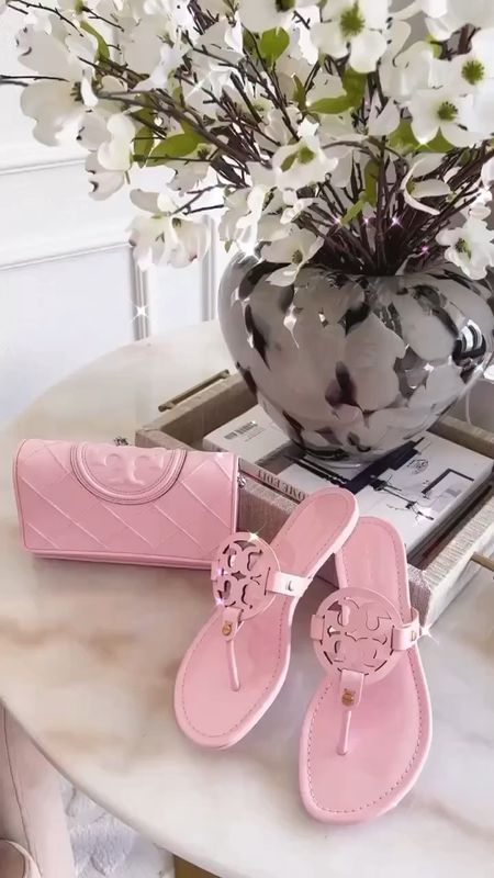Tory Burch pink faves! 

#LTKFind
