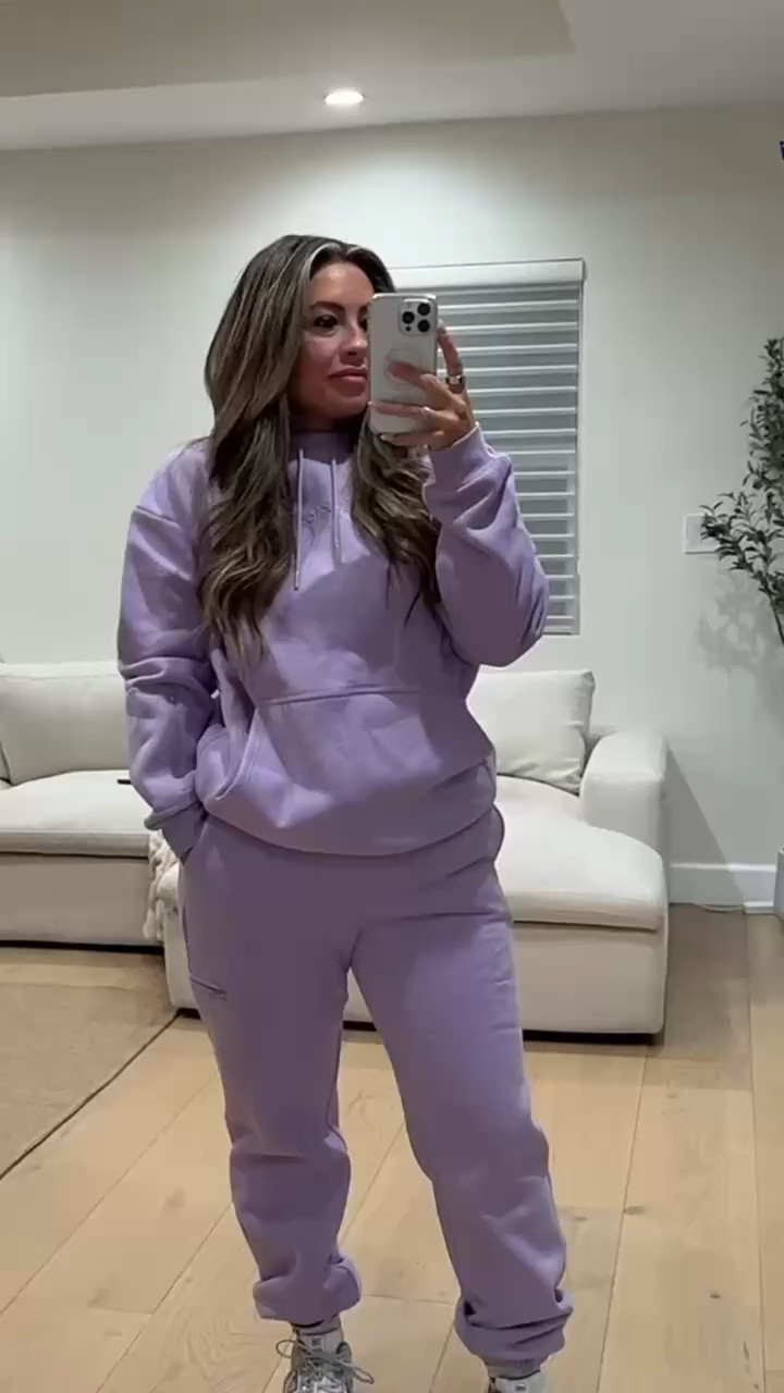 The comfiest set 💜