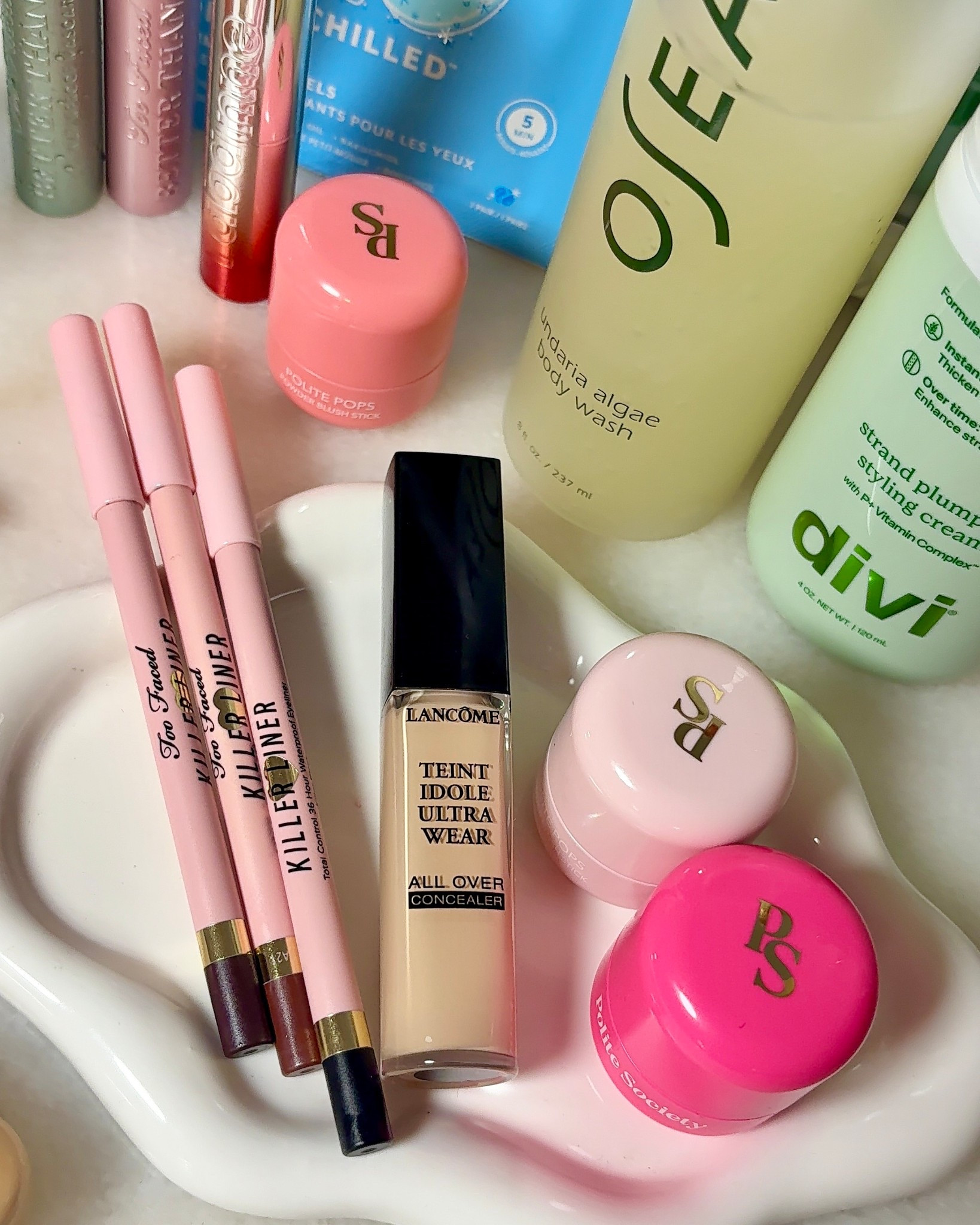 #ad This is the FINAL WEEK of Ulta Beauty's 21 Days of Beauty!!!!

50% OFF ALERT!!! Here are some of my favorites to pickup during WEEK 3 September 12-September 18!

9/12 Urban Decay Face Bond Self-Setting Waterproof Foundation, Urban Decay Face Bond Long-Lasting Blush Suede, & Urban Decay Face Bond Luminizer 

9/13 Shiseido Benefiance Wrinkle Smoothing Day Cream, Madison Reed Hair Color Kits, & Clarins Double Serum Complete Age-Defying Concentrate

9/16 Too Faced Better Than Sex Mascara, Stila Stay All Day Liquid Lipstick Matte, & United Hair 7SECONDS Detangler

9/18 belif Aqua Bomb Depuffing Eye Gel, Clinique Even Better Makeup Foundation, & Polite Society Polite Pout Glossy Lip Balm

Diamond & Platinum Members receive FREE SHIPPING with their daily Beauty Steal purchase! Everyone else receive FREE SHIPPING at $35+ including same day delivery! Buy online pick-up in store for FREE PICK-UP!

#ulta #ultabeauty @ultabeauty

#LTKBeauty #LTKSaleAlert