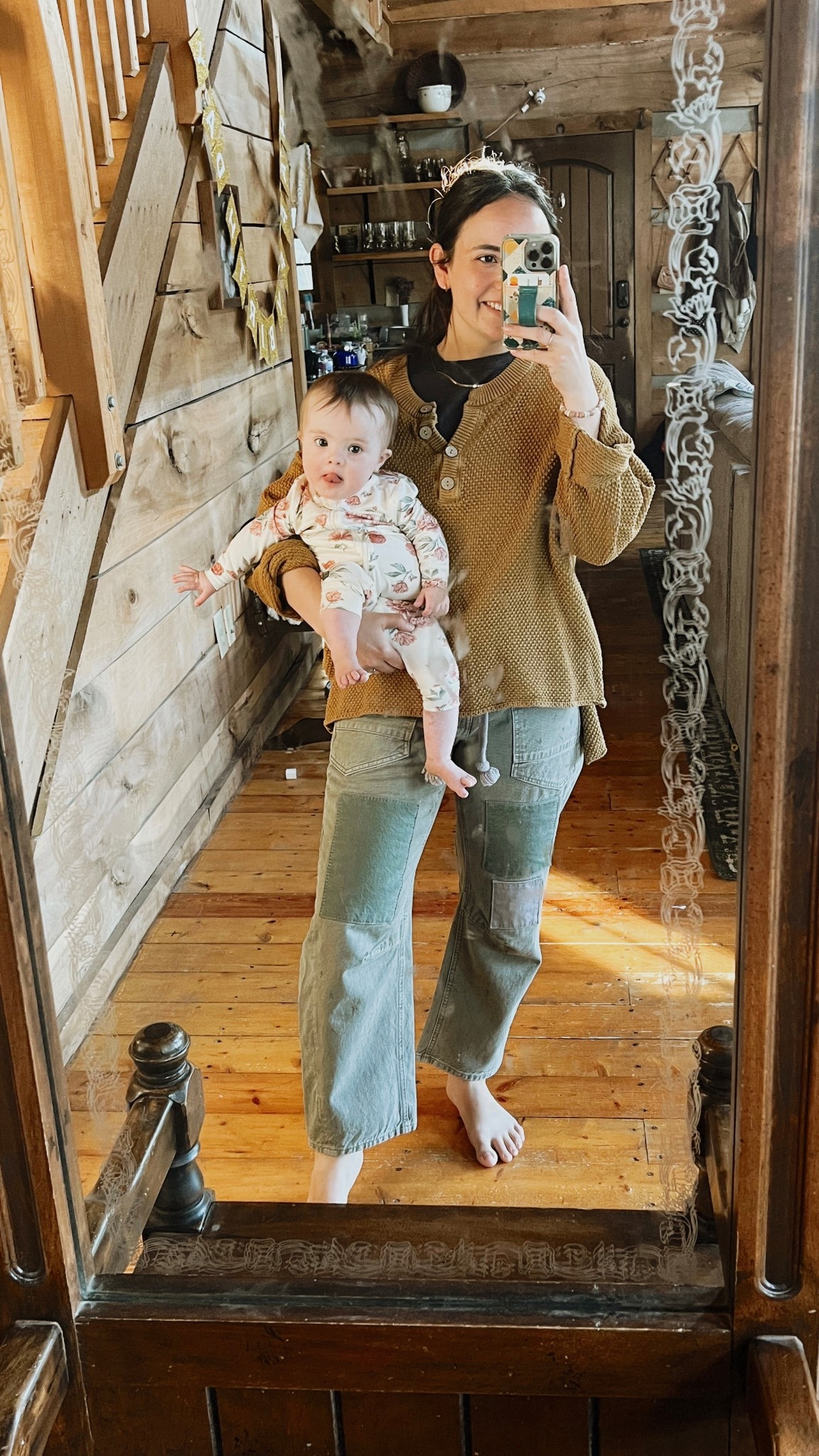 I had to share these jeans I got because I love them so much! They’re going to be perfect for spring and summer too! I mixed them with a Hailee sweater from a set! They are advertised as low rise, but I wear them high rise as a preference! They are so versatile  

#moxie #moxiejeans #springoutfit #transitionaloutfit 