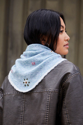 Kimchi Blue Knit Triangle Neck Scarf - Blue at Urban Outfitters | Urban Outfitters UK