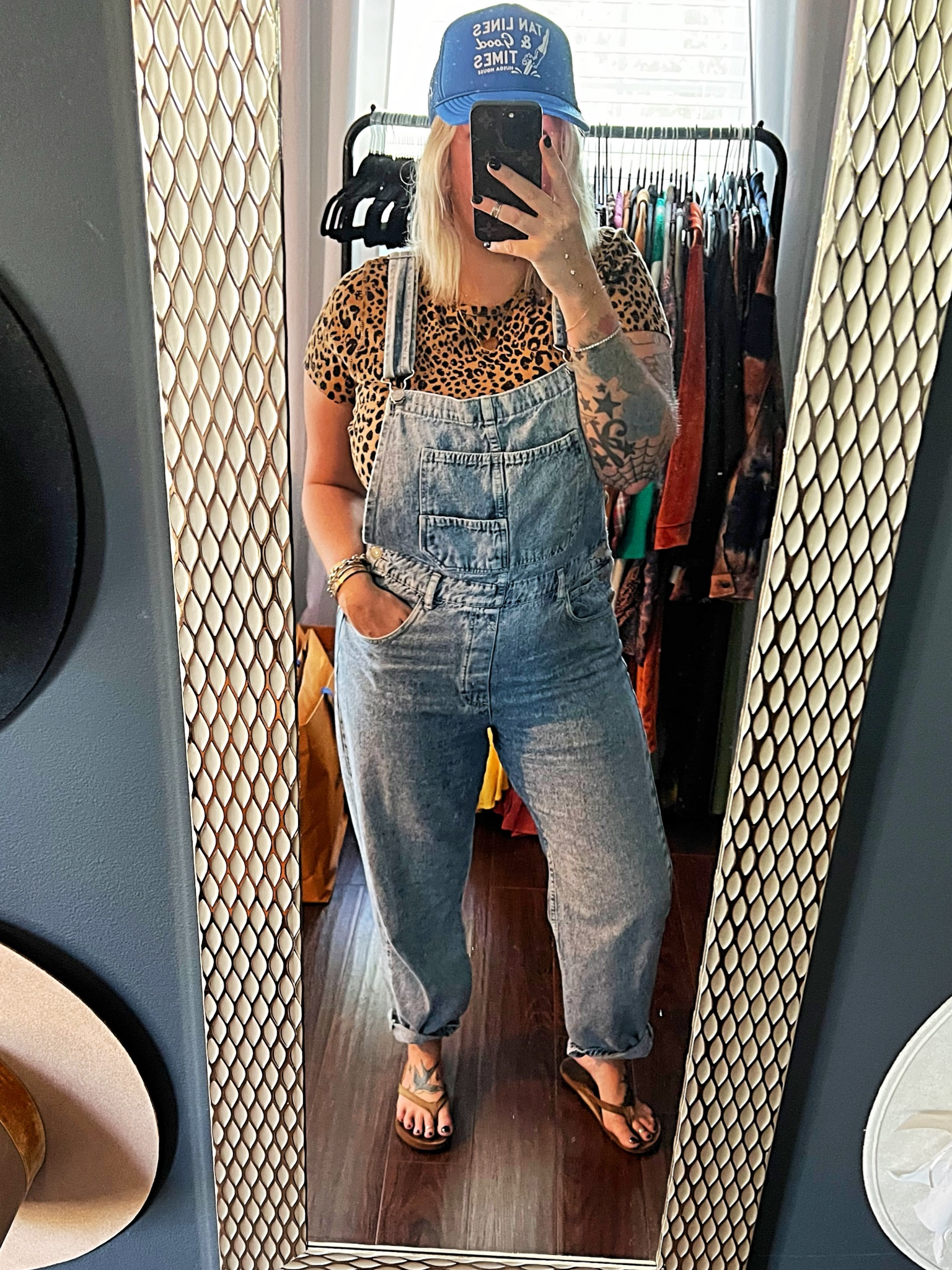 Leopard is a neutral 🐆💙

#LTKMidsize #LTKFindsUnder50 #LTKSeasonal