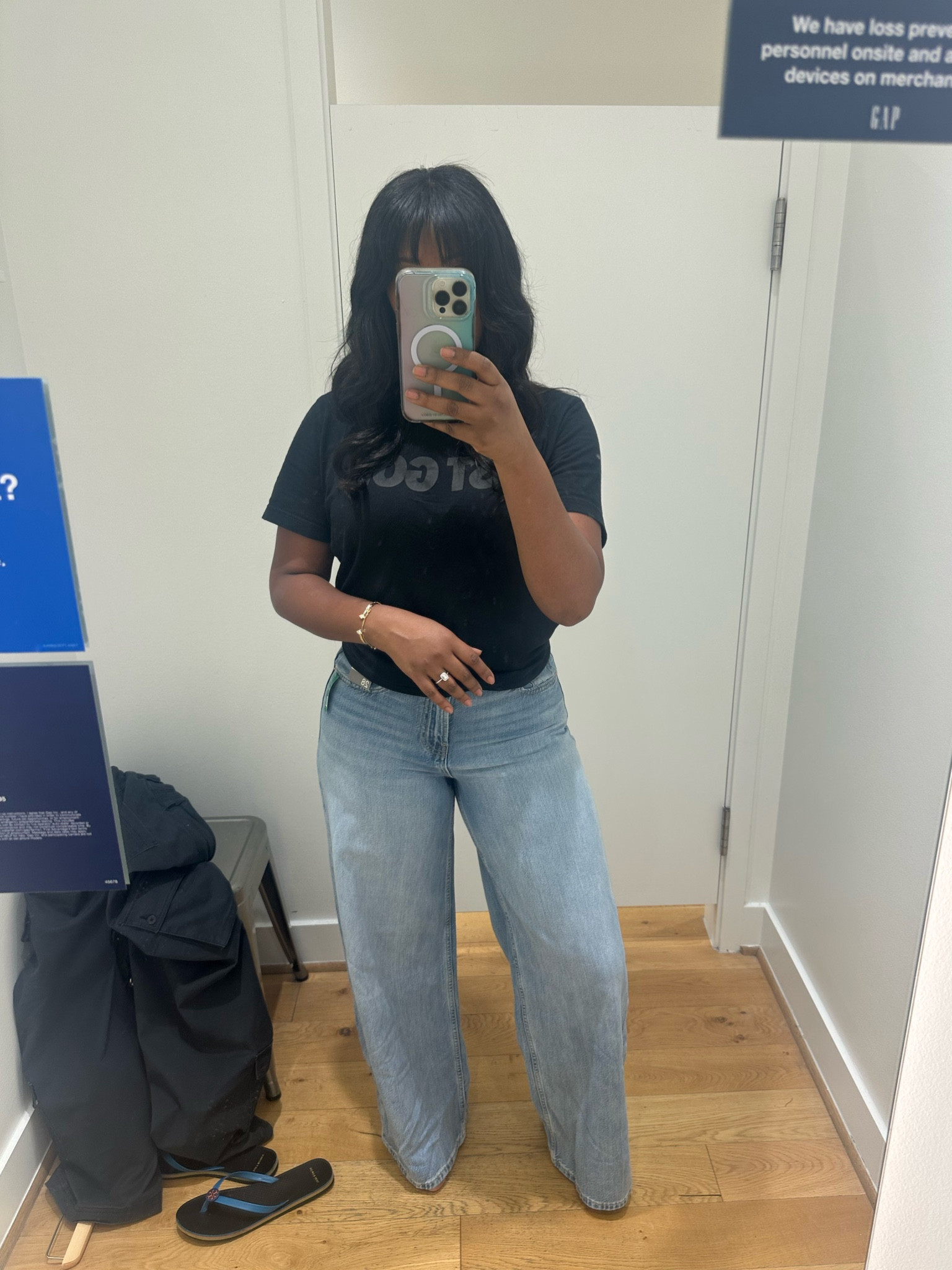 Wide leg jeans! Love these so much! Gap finds 
Flared jeans. Modesty finds 
Outfit goals 
Fall finds 
Wearing a size 28

#LTKStyleTip #LTKTravel #LTKOver40