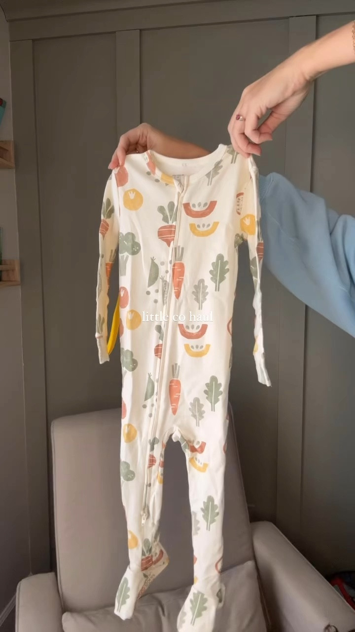 Neutral toddler clothes, toddler clothes, baby boy, toddler boy, baby outfits, summer baby clothes, summer baby outfits, summer styles for baby, baby fashion, baby fashion, boy mom, toddler fashion, toddler style, toddler outfit, toddler boy summer clothes, toddler boy spring clothes, toddler boy shirts, toddler boy vacation outfits, toddler tshirts, toddler sweatshirt, toddler sleepers 

#LTKStyleTip #LTKBaby #LTKKids