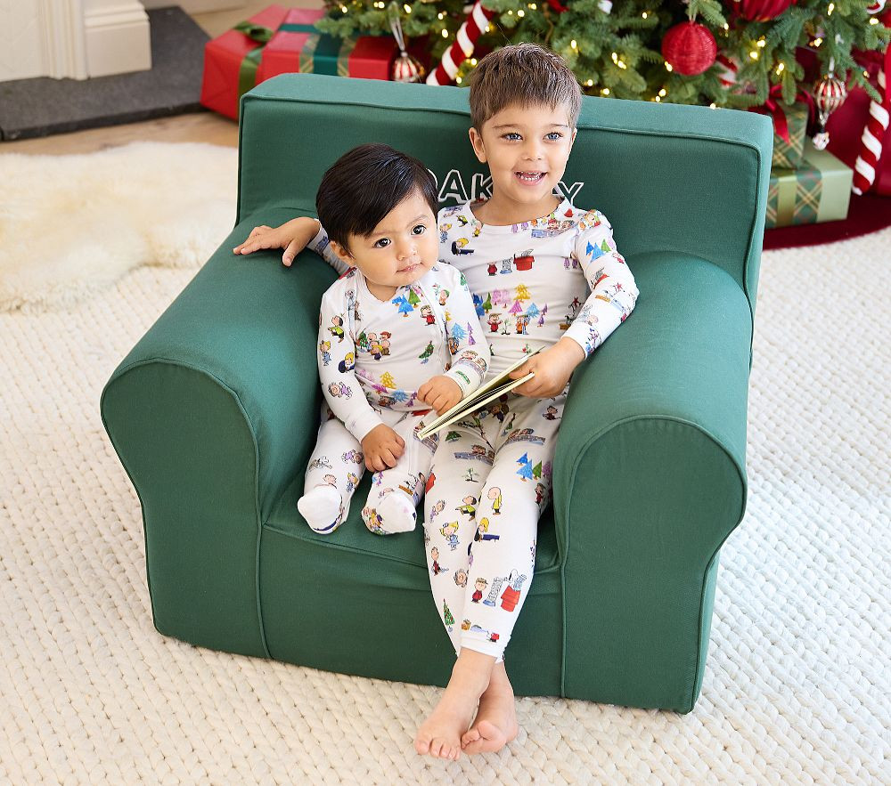 Peanuts® Charlie Brown® Holiday Family Pajama Collection | Pottery Barn Kids