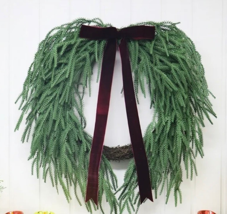 Wreath 😍


#LTKSeasonal #LTKHome #LTKFindsUnder50