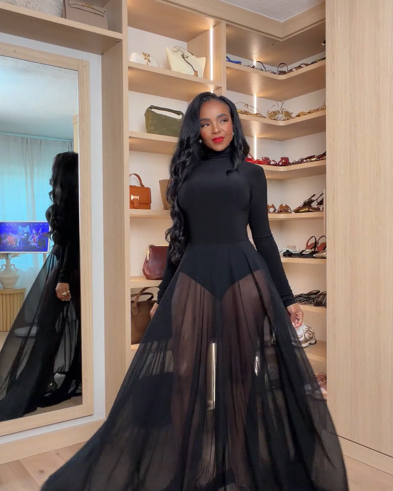 Budget to Boujee Black Dresses — From elevated basics to statement gowns, each look brings a different level of drama while staying wearable and classy. Perfect for holiday parties, date nights, or any dressy event this season.

📏 Sizing: Small  
Bust: 34D  
Waist: 27  
Hips: 40  
Height: 5'3  
Weight: 138 lbs

Timeless silhouettes, luxe details, and affordable finds blended with high-end glam. Every dress here is linked for easy shopping, with Black Friday deals active now.

Black dress outfit ideas for holiday parties, winter weddings, NYE looks, and elevated nights out. Perfect mix of statement, minimal, classic, and glam.

Follow me on Instagram and YouTube @kirasfashionfinds

#LTKSeasonal #LTKPetite #LTKHoliday