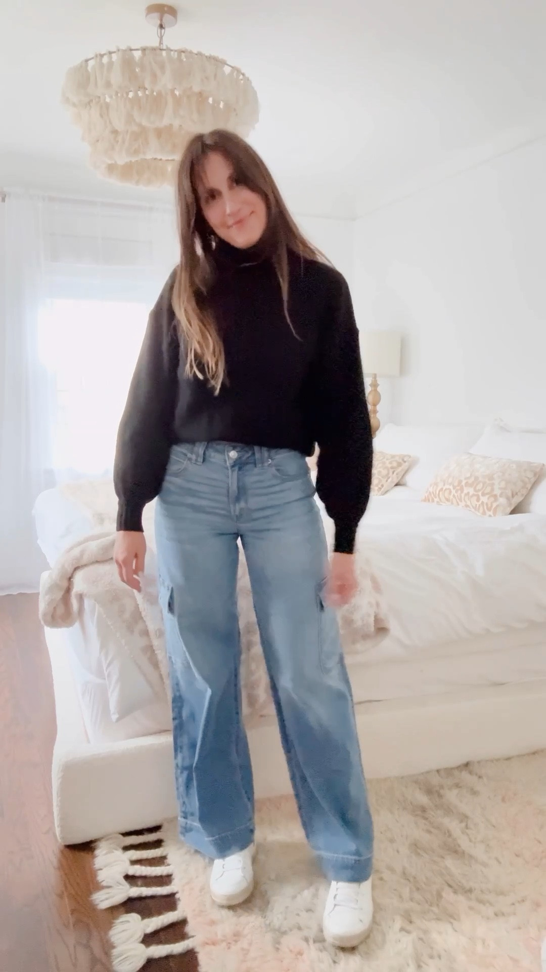 Comfy cute jeans you’ll want to put on in the morning ❤️ But great for going out, too! 

#LTKfindsunder100 #LTKover40 #LTKstyletip