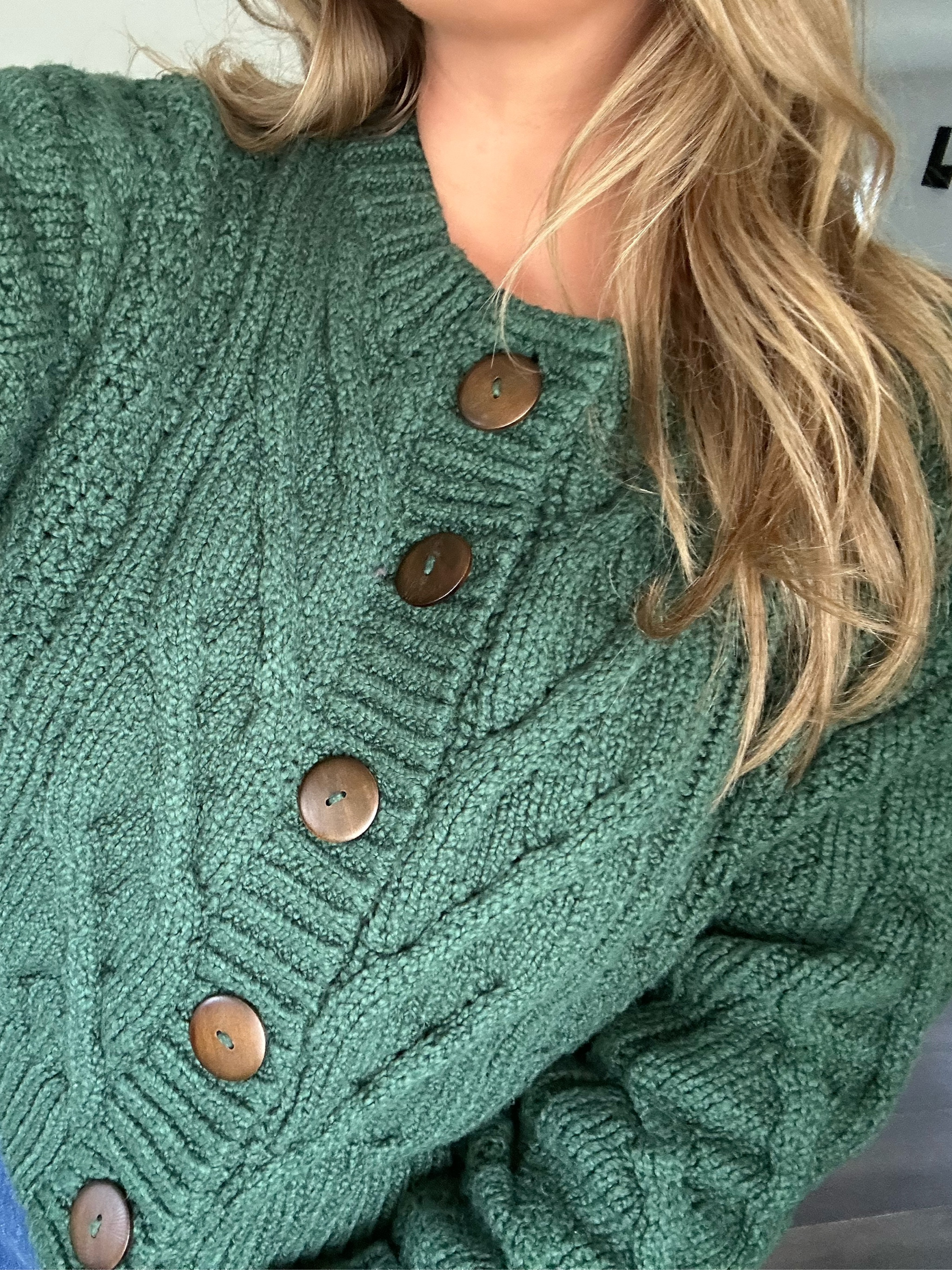 New favorite fall sweater 💚

#LTKxNSale #LTKSeasonal #LTKSaleAlert