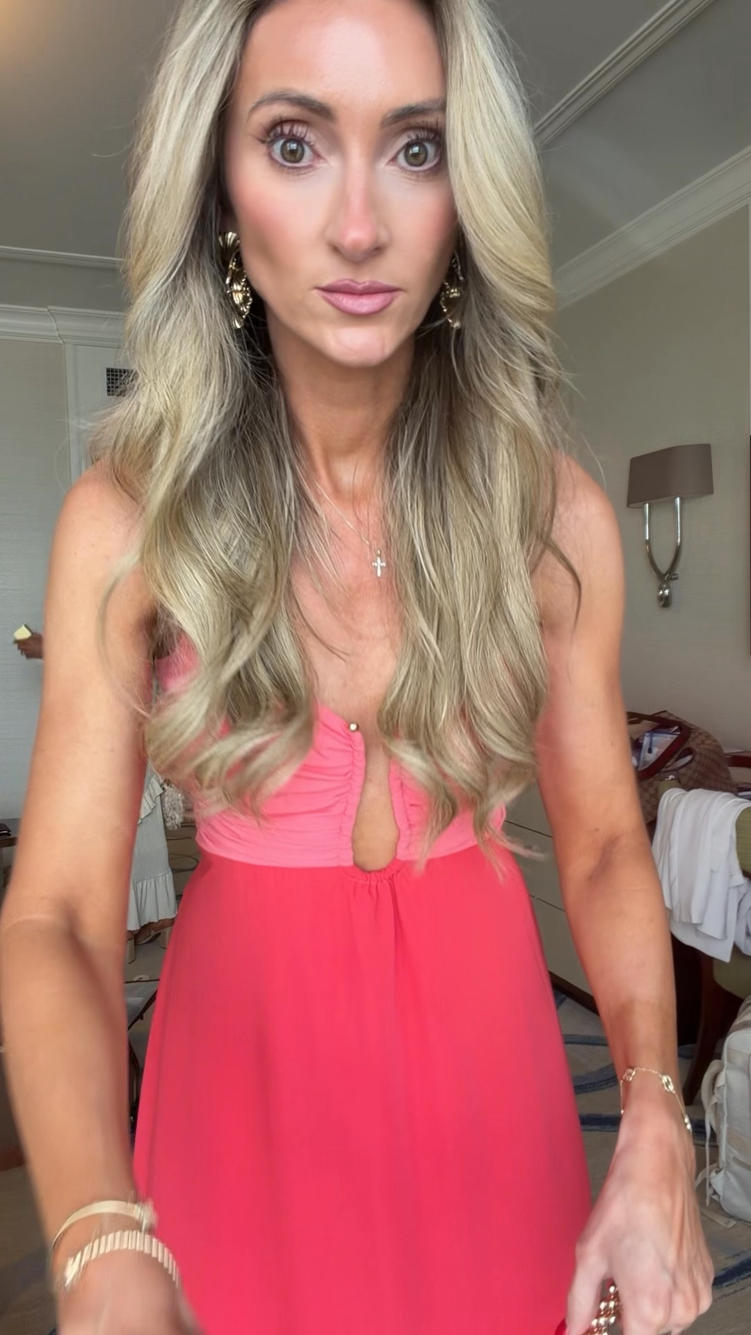 This dress from @abercrombie is STUNNING! Has built in pads. I’m in size XS. Comes in more colors. Wedding guest dress. Event dress 

#LTKootd #LTKgrwm #LTKmomlife