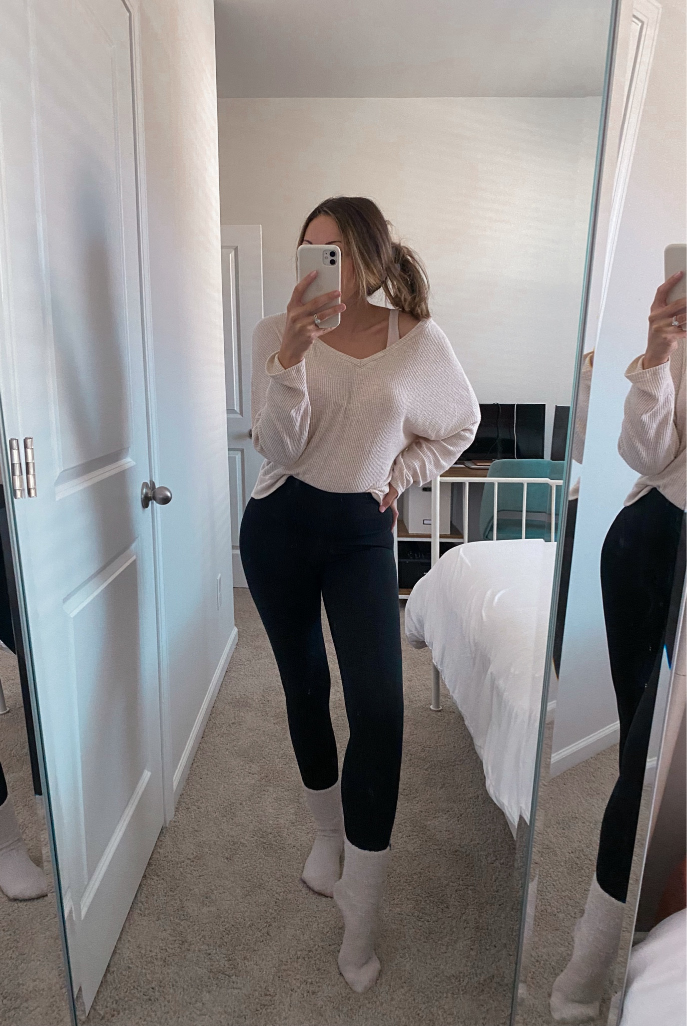 Cozy Thanksgiving outfit idea 🤎



#LTKSeasonal #LTKCyberWeek #LTKHoliday