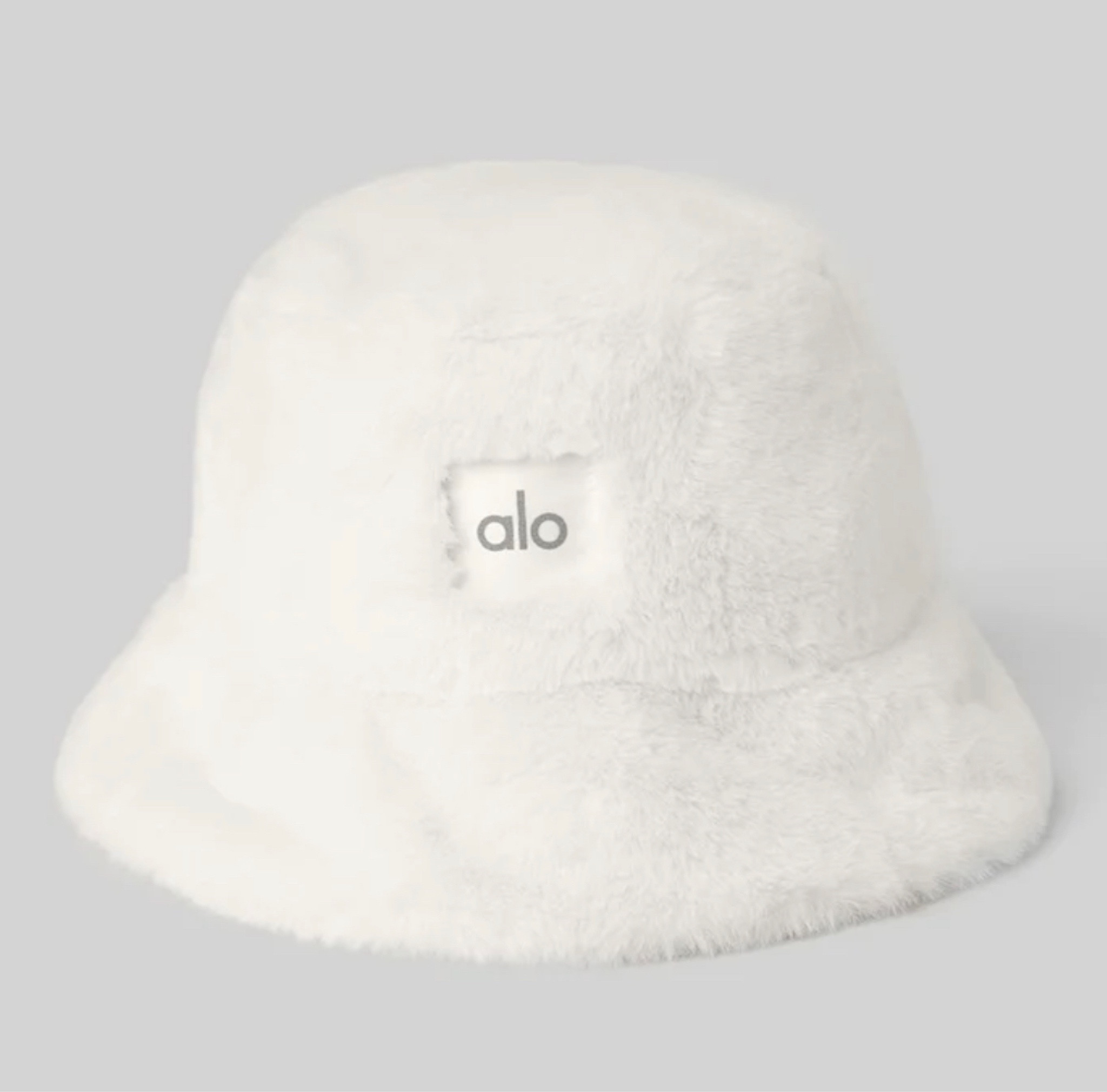 #alo #alofauxfurhat #fauxfurhat #fauxfurbuckethat #gift #fuzzyhat #winterhat #cottage #snowbunny #furryhat #whitebuckethat #whitefurhat#coldweather 

#LTKSeasonal #LTKGiftGuide #LTKHoliday