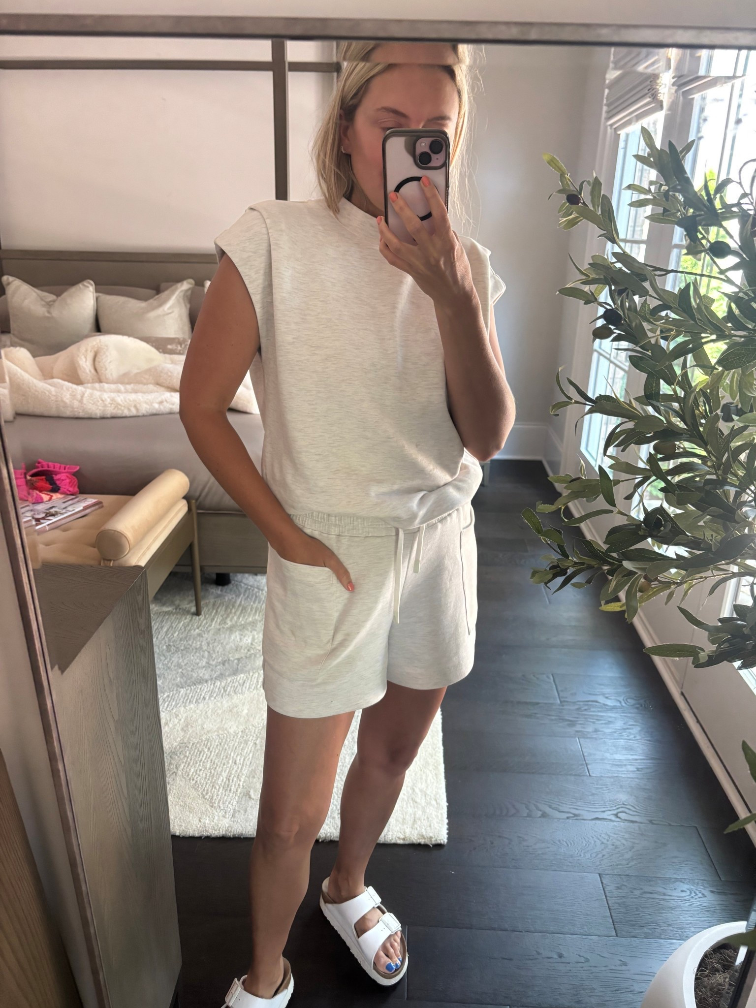 Summer Set 


#LTKStyleTip #LTKTravel #LTKOver40