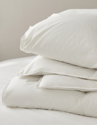 The White Company Perfect Everyday Duck Down Duvet - 13.5 Tog, No Colour, Size: Single | The White Company UK & ROW