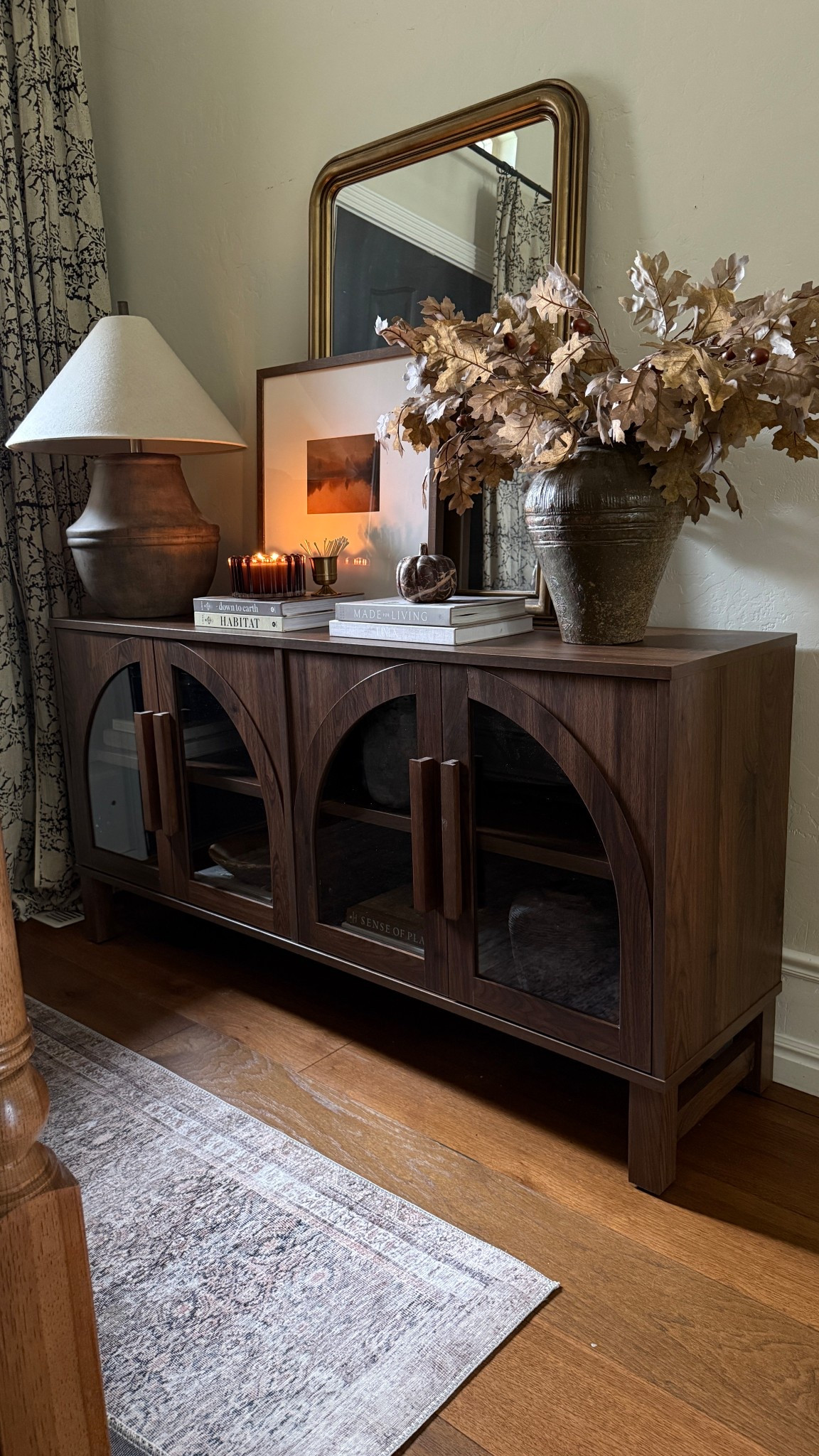 Fall entryway 

#LTKSeasonal #LTKHome #LTKFallSale