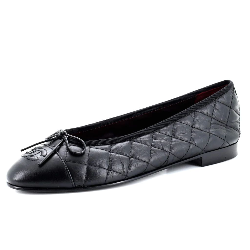 Women's CC Cap Toe Bow Ballerina Flats Quilted Leather | Rebag