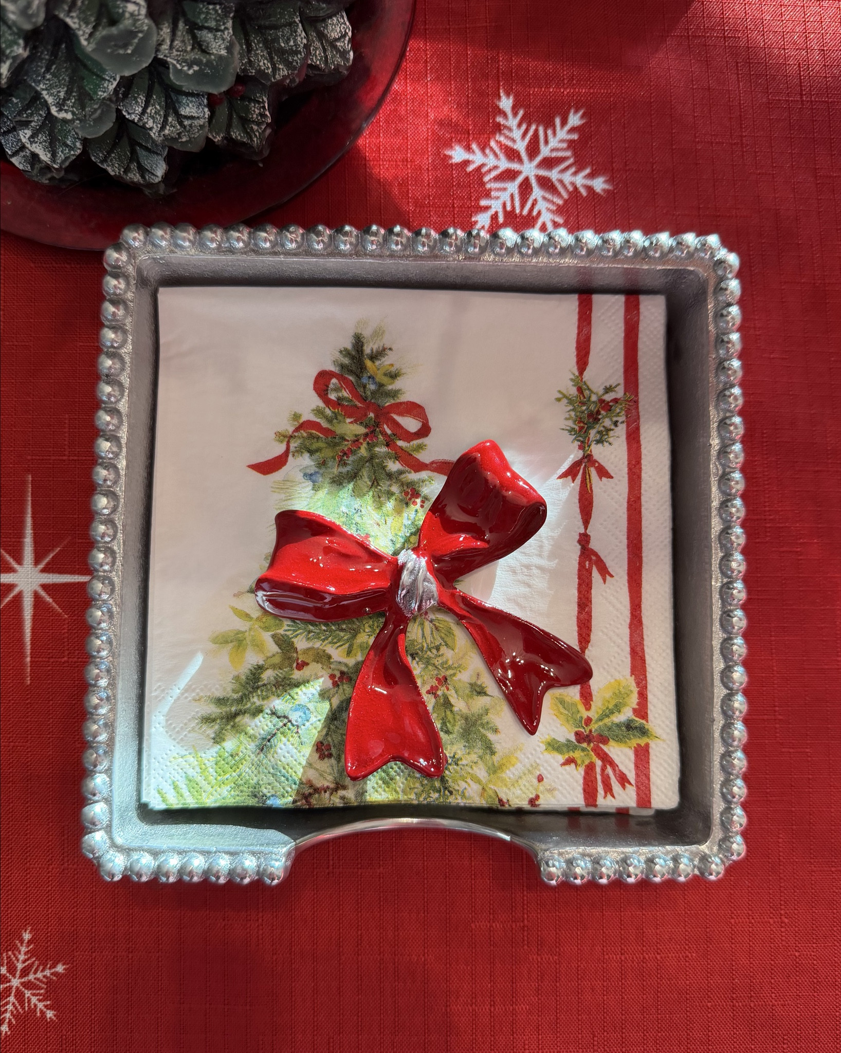 Mariposa Recycled Metal Napkin Box + Luxury Napkins 

Proof that even napkins can be a personality trait 🐾🎀
This Mariposa napkin box set is one of those little upgrades that instantly makes the table feel styled — heavy, luxe napkins + a sculptural box that’s actually meant to be seen.

I’m obsessed with how it works year-round:
• everyday dinners
• hosting nights
• coffee table styling
• dog-mom approved decor moments

Quiet luxury… but make it playful.

#TabletopDecor #HostingDetails #CozyHomeStyle #EverydayLuxury #StyledTables


#LTKHoliday #LTKHome #LTKGiftGuide