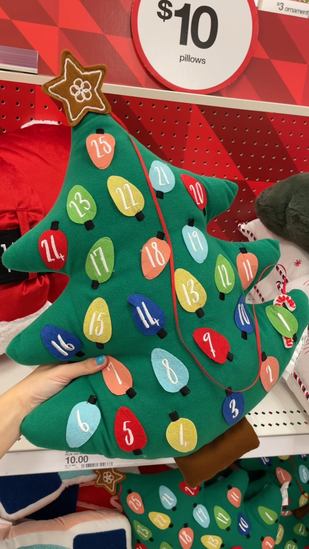 $10 Christmas pillows at Target!

#LTKfindsunder50 #LTKhome #LTKHoliday